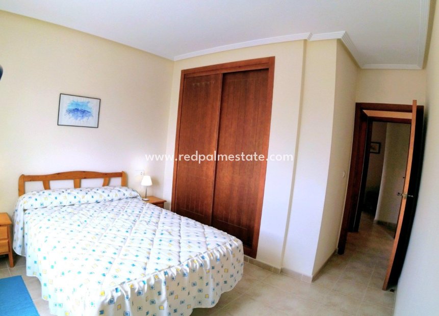 Resale - Apartment -
Torrevieja - Torrejón