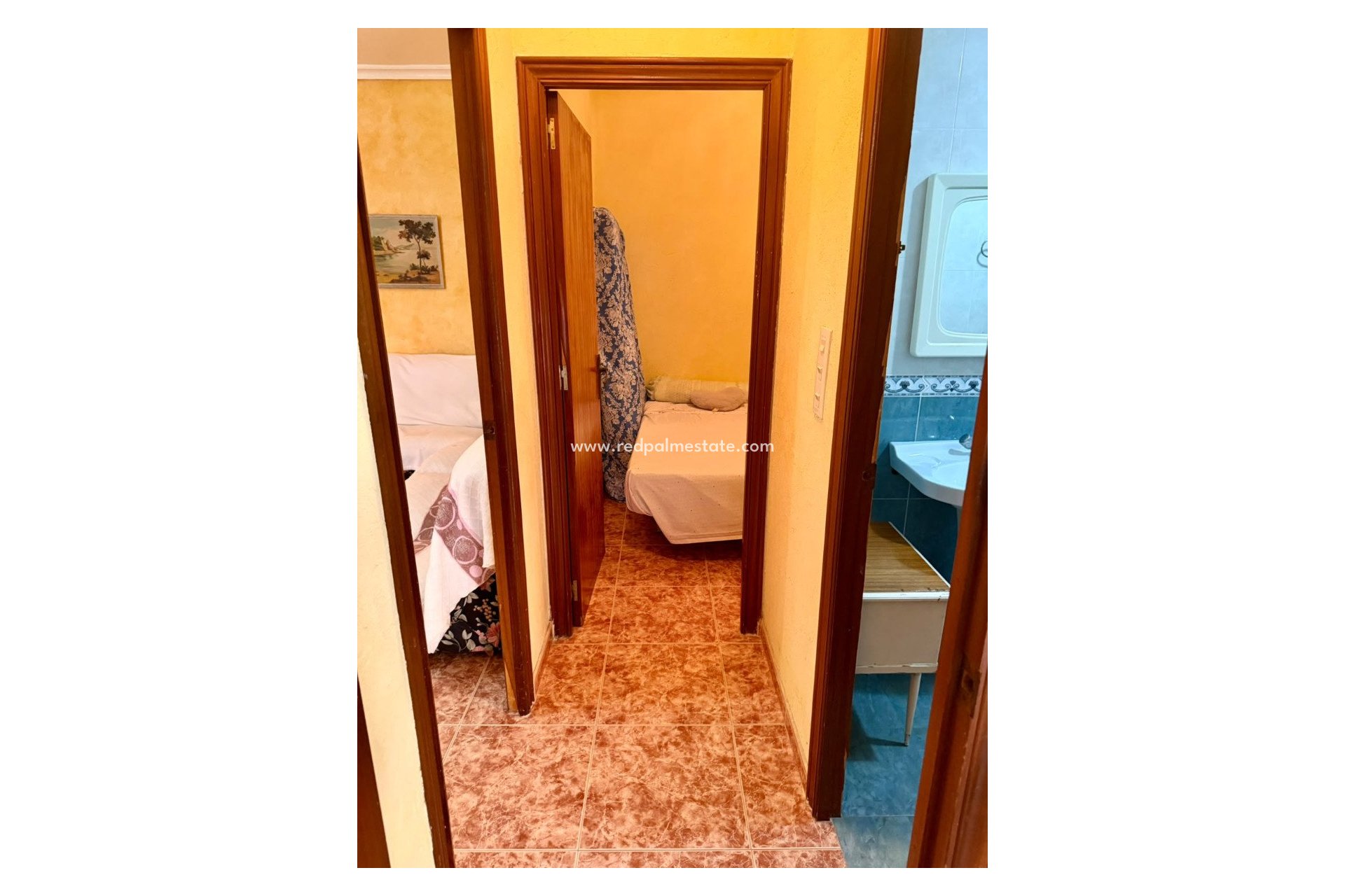 Resale - Apartment -
Torrevieja - Torrevieja Centro