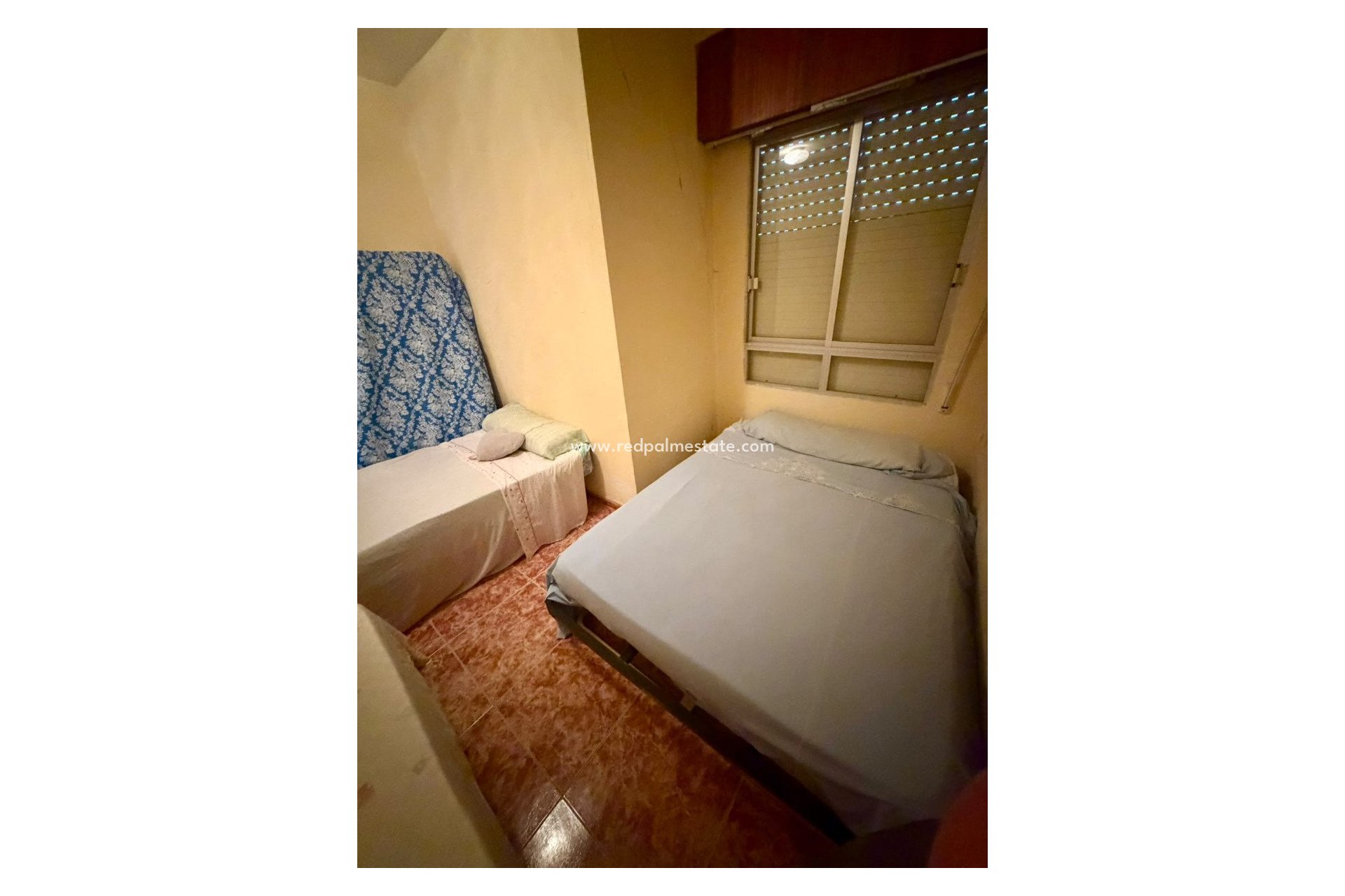 Resale - Apartment -
Torrevieja - Torrevieja Centro