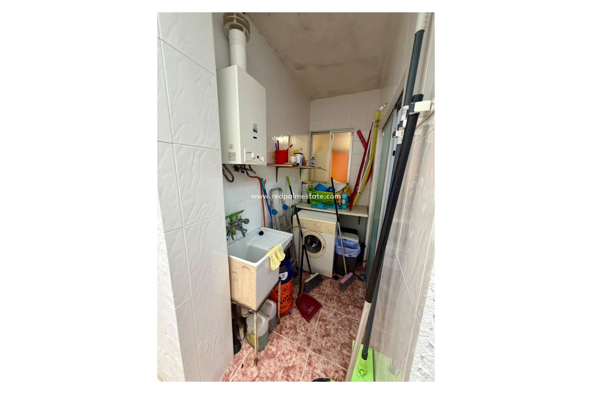 Resale - Apartment -
Torrevieja - Torrevieja Centro