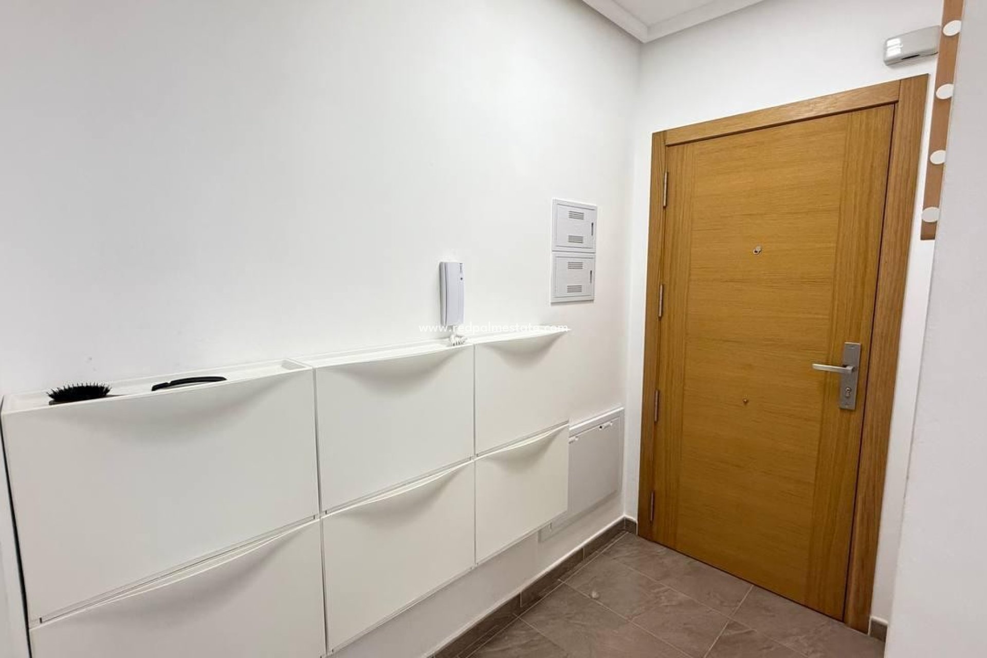 Resale - Apartment -
Torrevieja - Torrevieja Centro