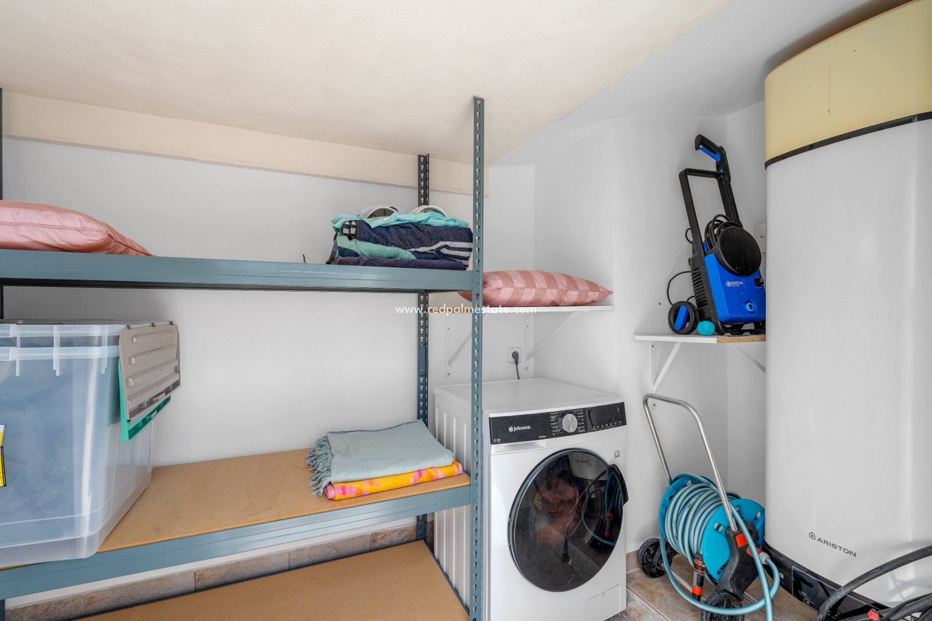 Resale - Apartment -
Torrevieja