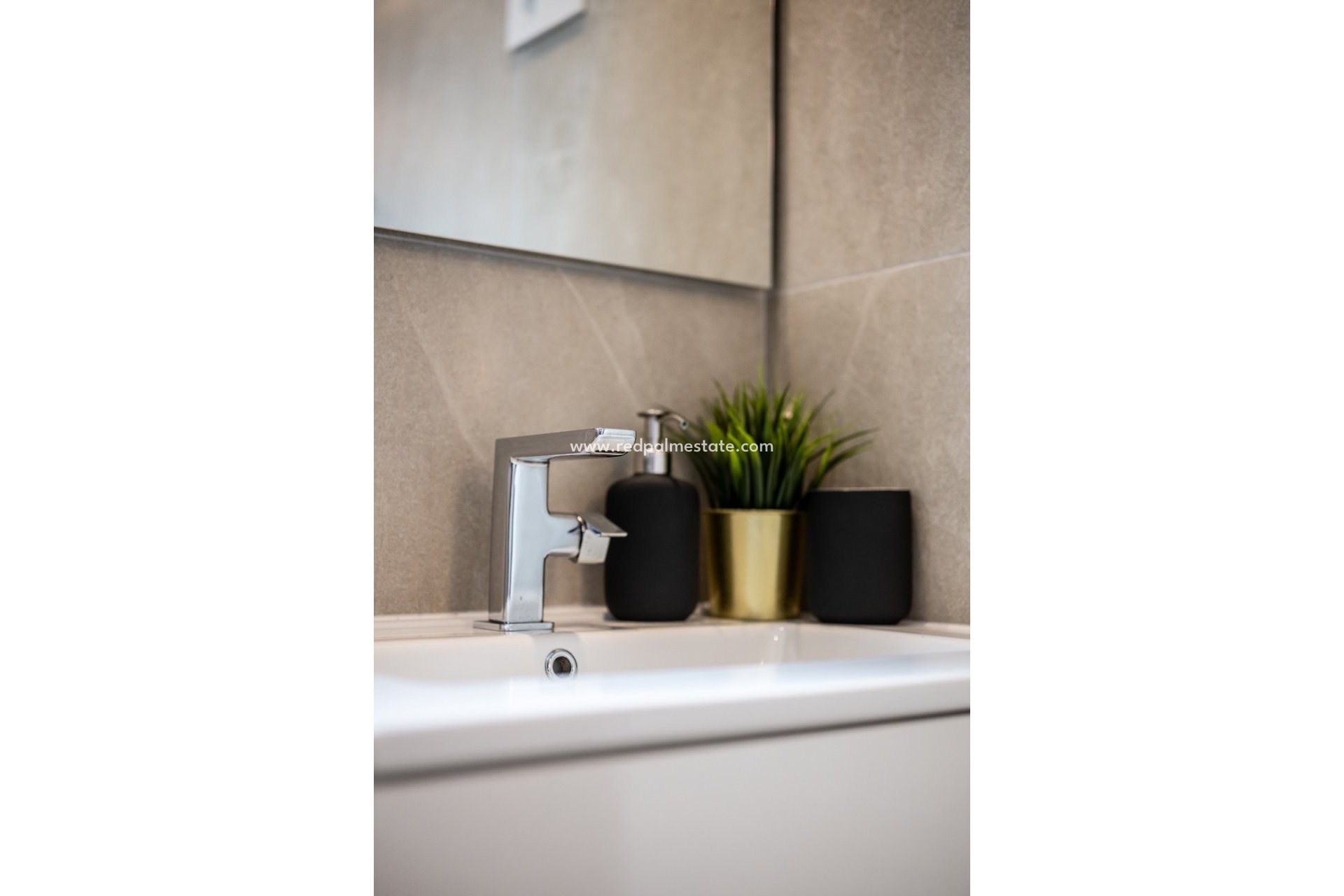 Resale - Apartment -
Torrevieja