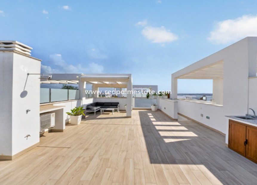 Resale - Apartment -
Torrevieja