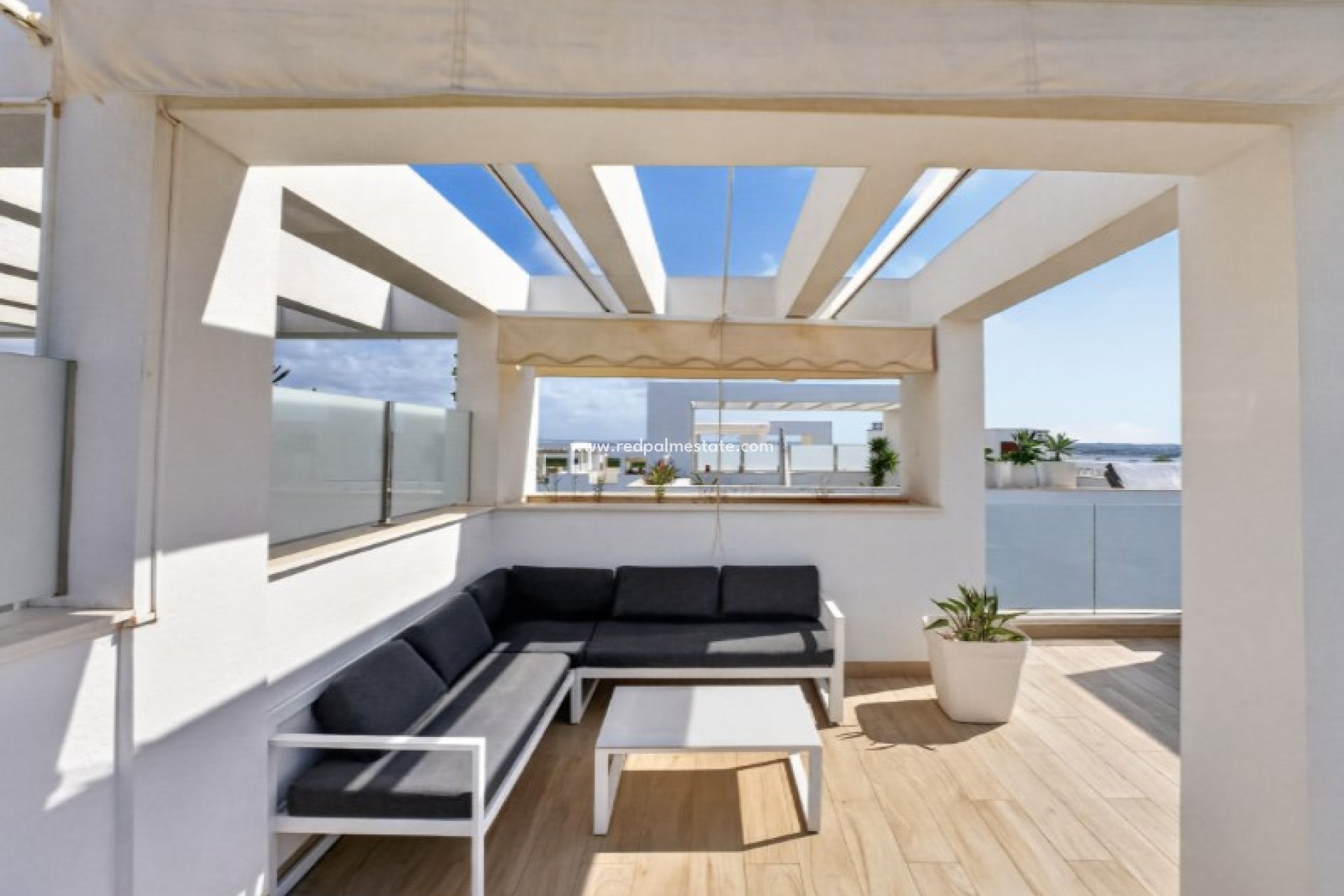 Resale - Apartment -
Torrevieja