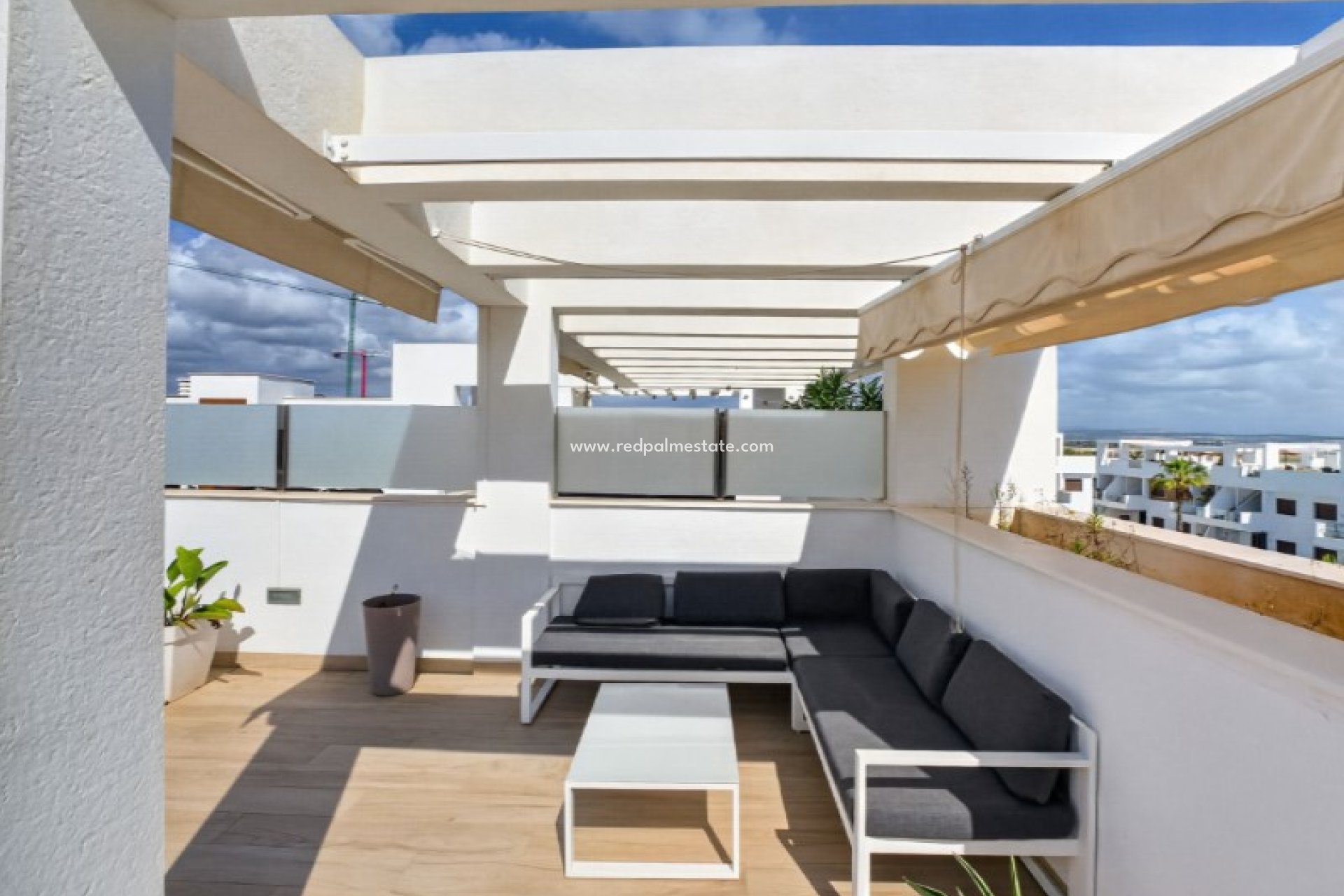 Resale - Apartment -
Torrevieja