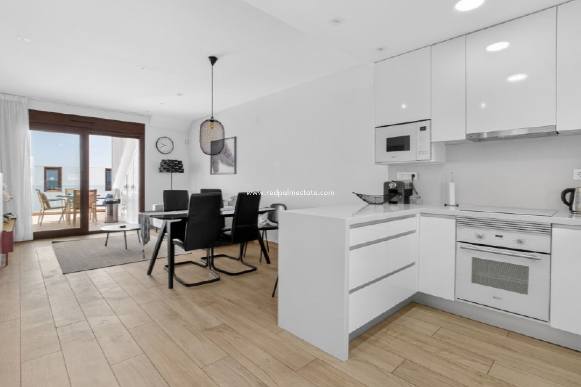 Resale - Apartment -
Torrevieja