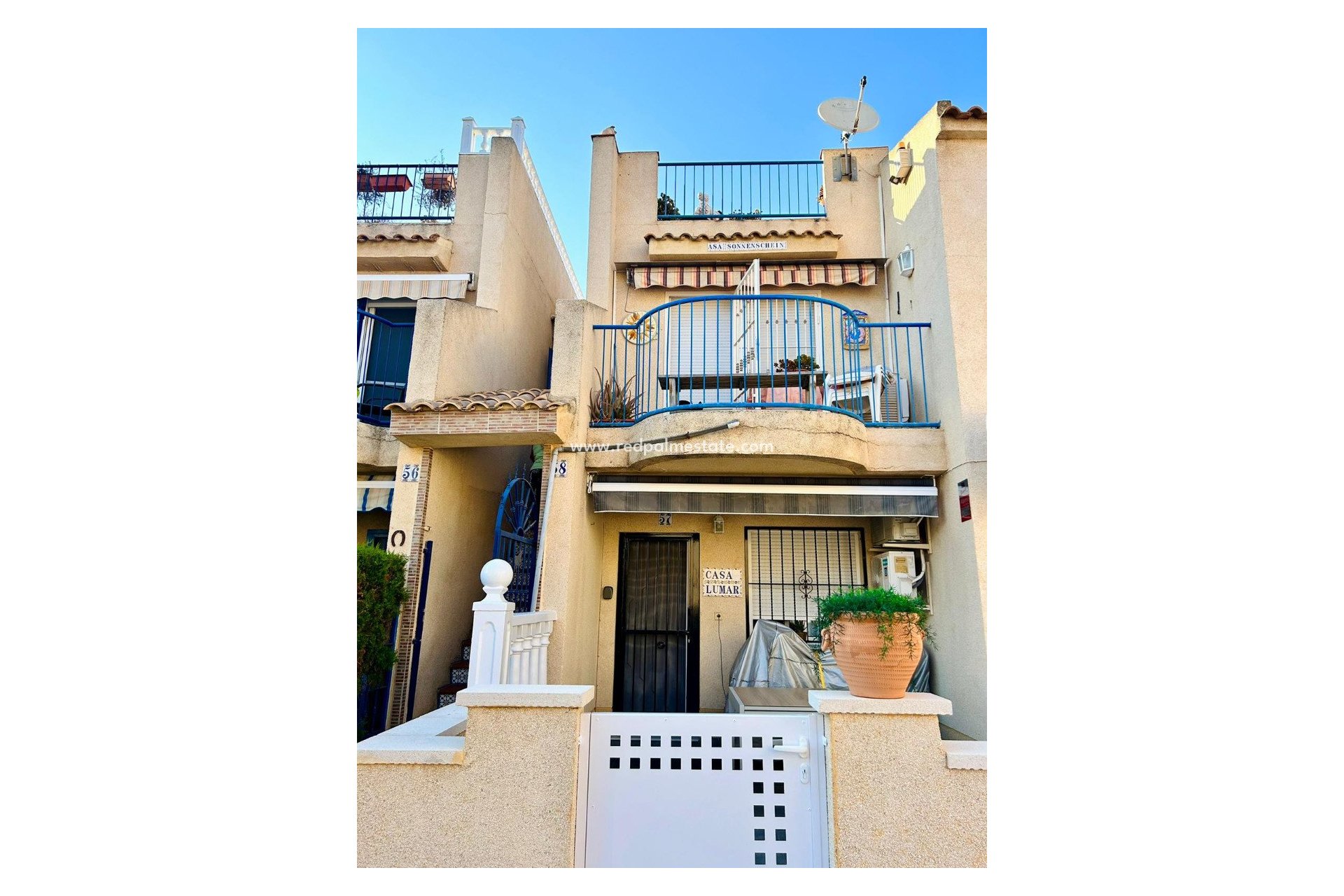 Resale - Apartment -
Torrevieja