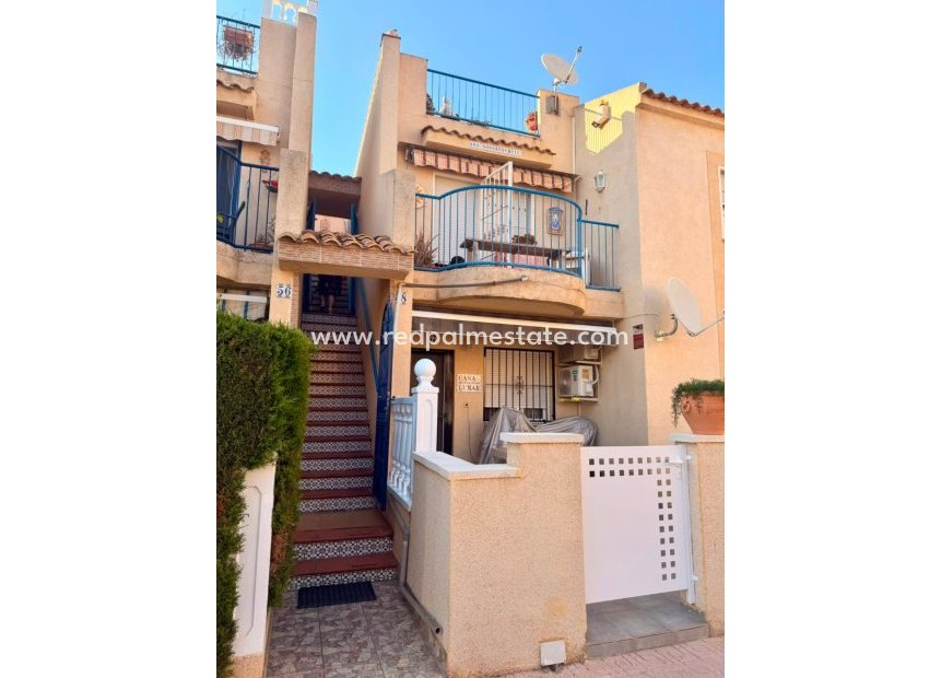 Resale - Apartment -
Torrevieja