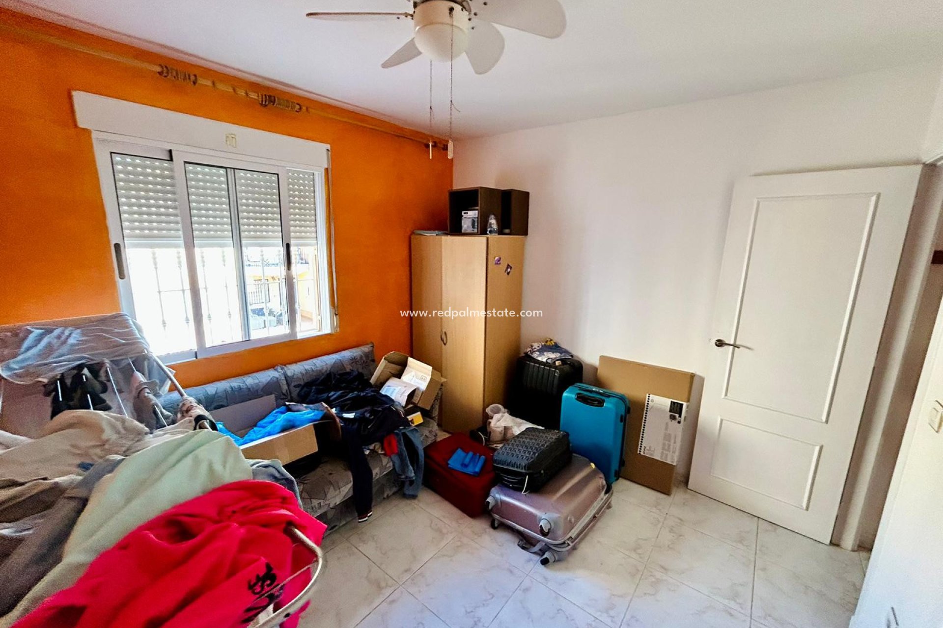 Resale - Apartment -
Torrevieja