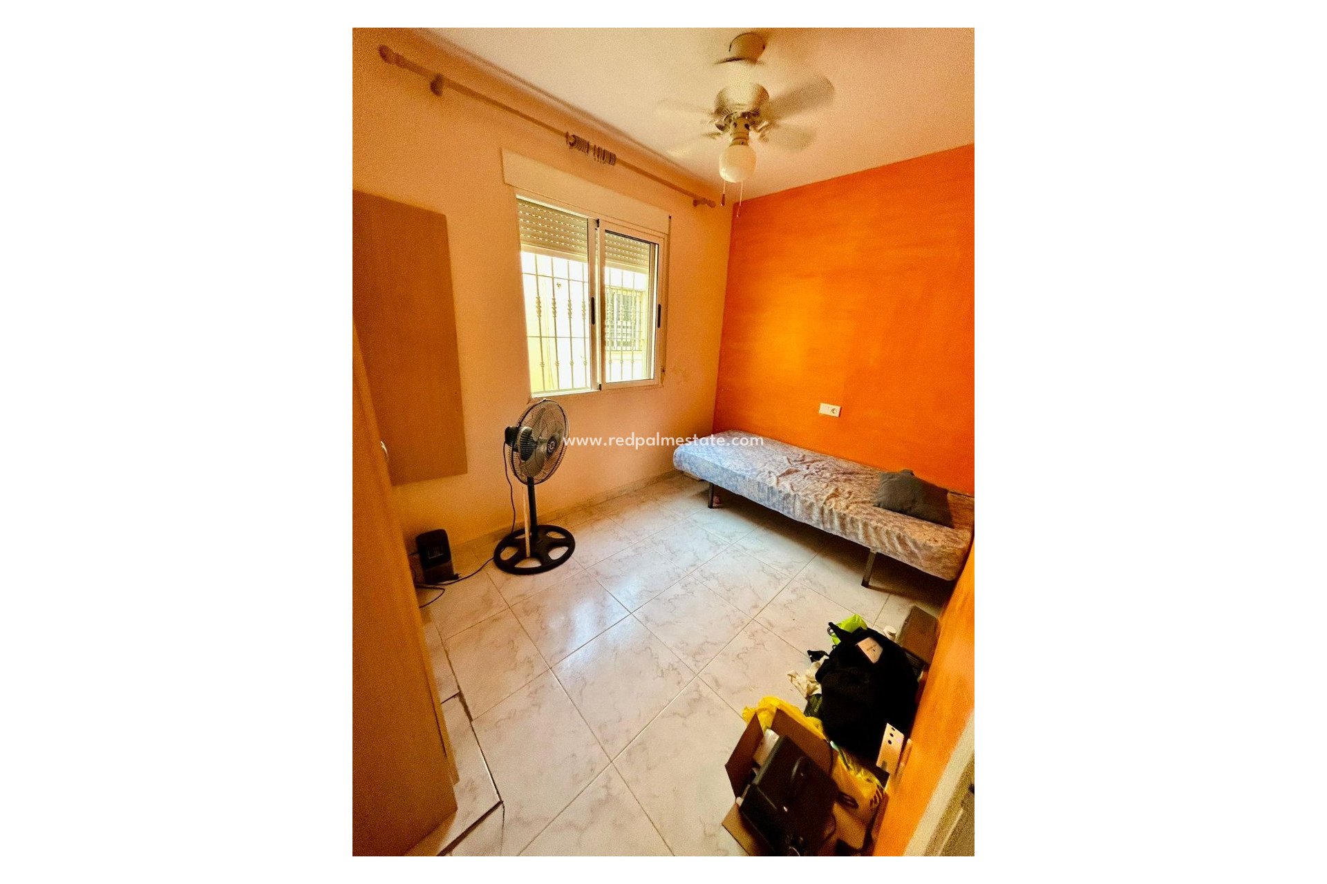 Resale - Apartment -
Torrevieja