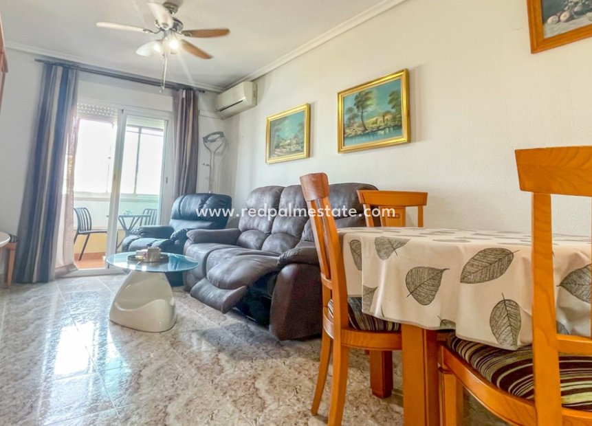 Resale - Apartment -
Torrevieja