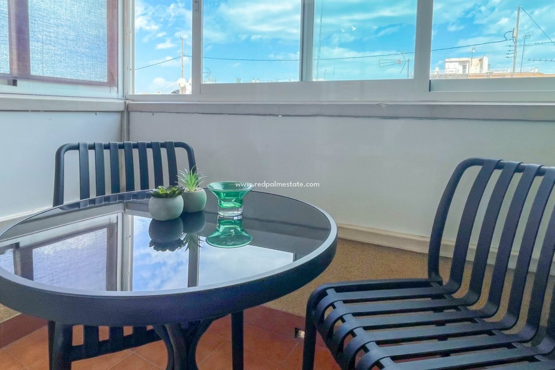 Resale - Apartment -
Torrevieja