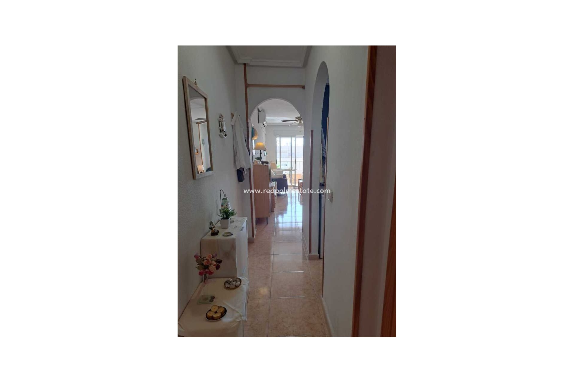 Resale - Apartment -
Torrevieja