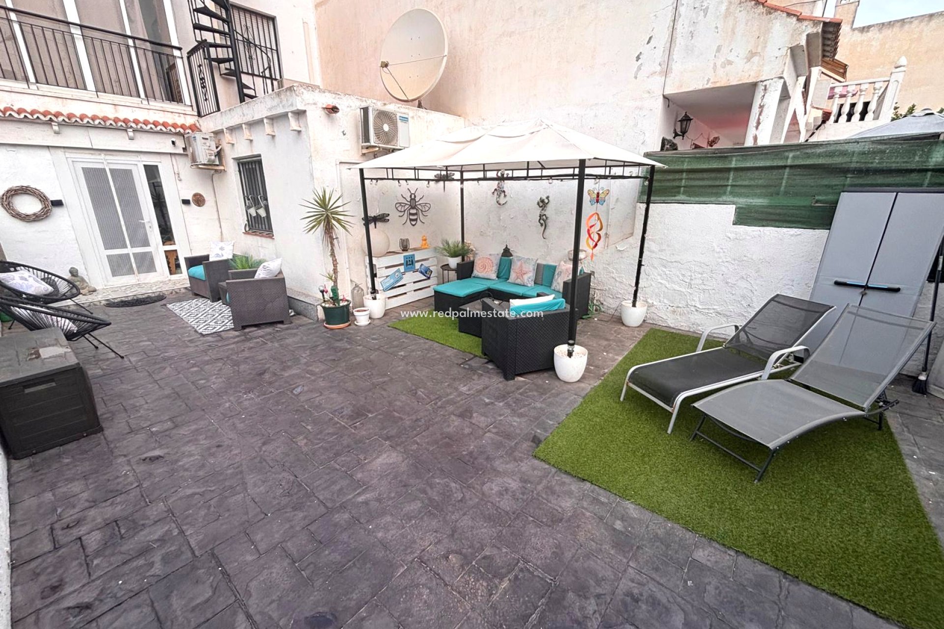 Resale - Apartment -
Torrevieja