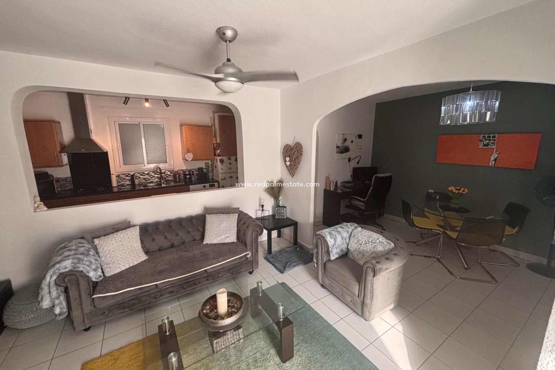 Resale - Apartment -
Torrevieja