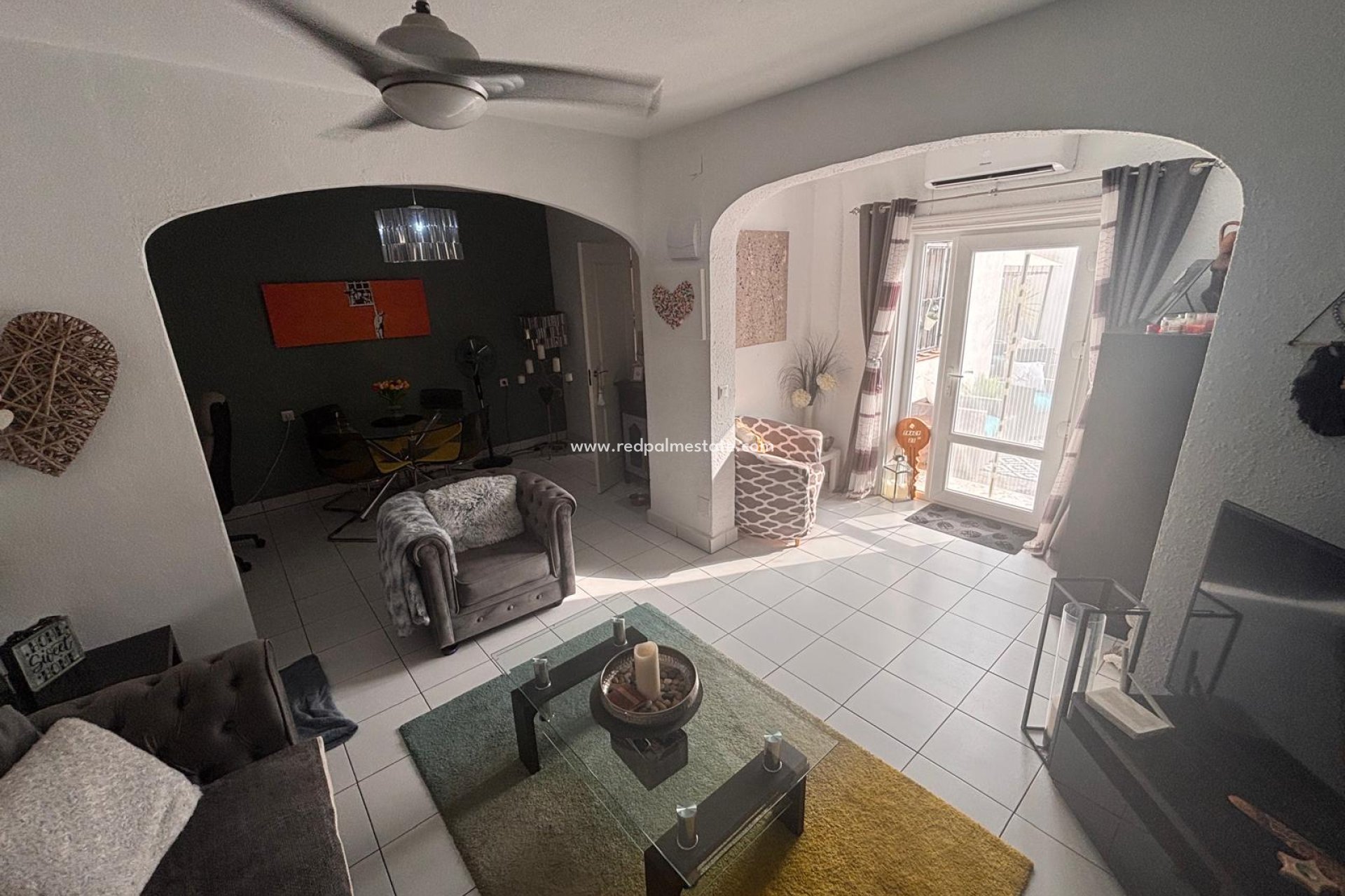 Resale - Apartment -
Torrevieja
