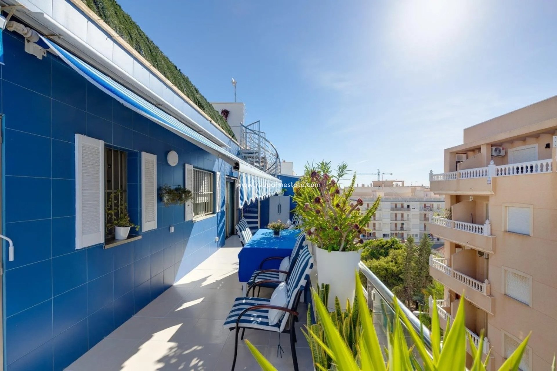 Resale - Apartment -
Torrevieja