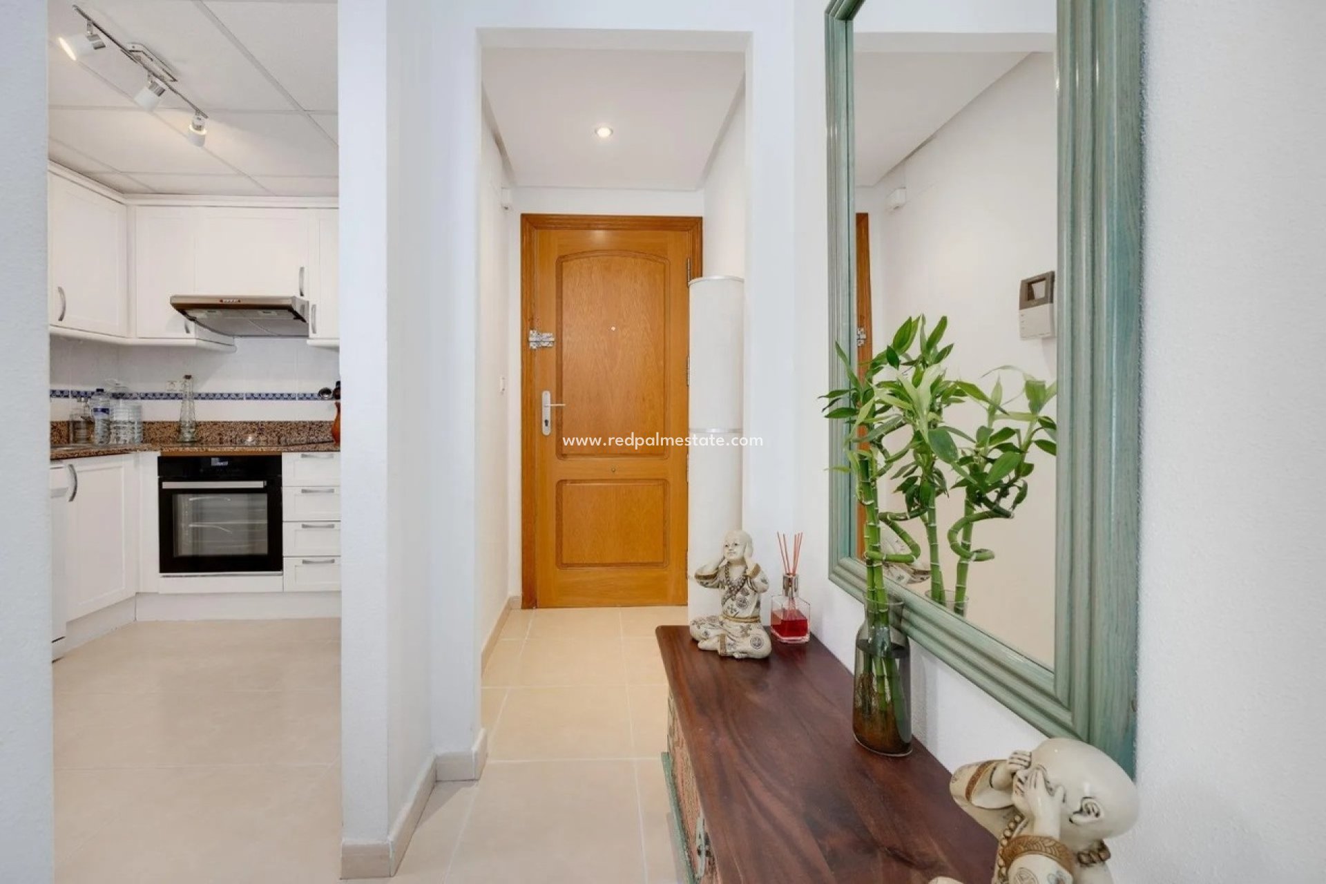 Resale - Apartment -
Torrevieja