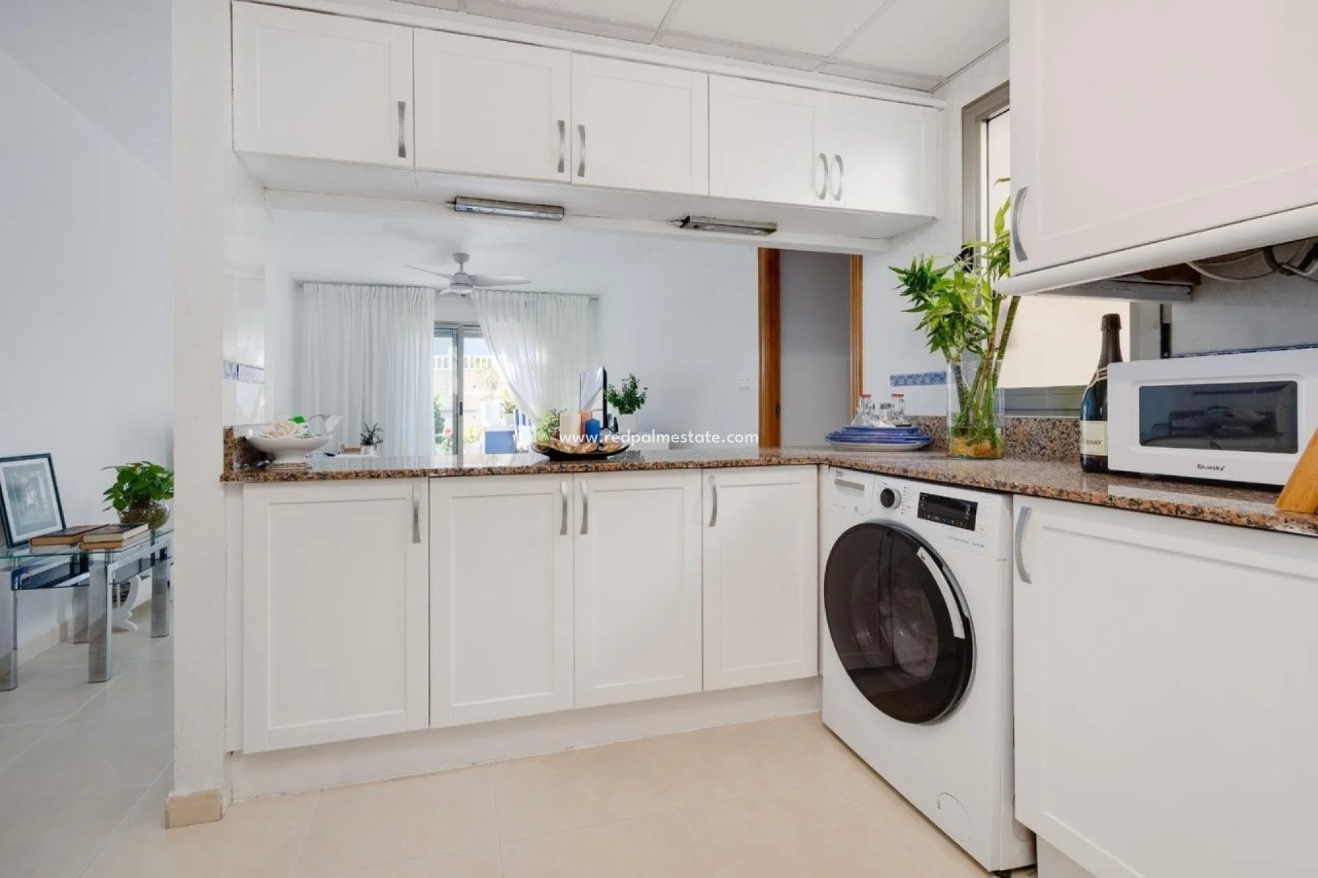 Resale - Apartment -
Torrevieja