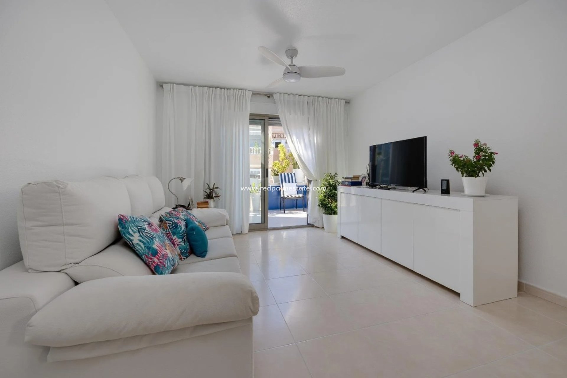 Resale - Apartment -
Torrevieja