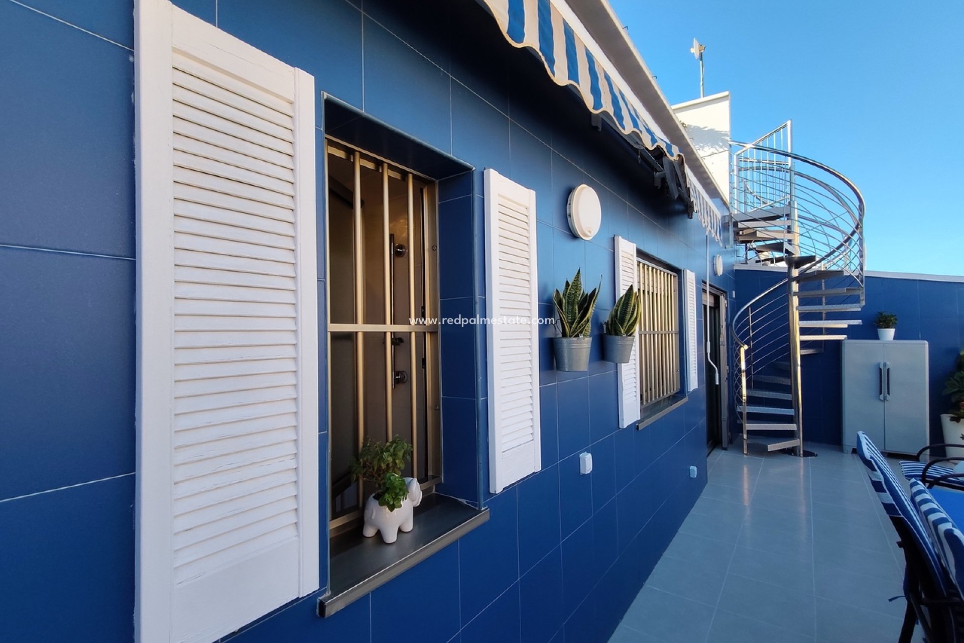 Resale - Apartment -
Torrevieja