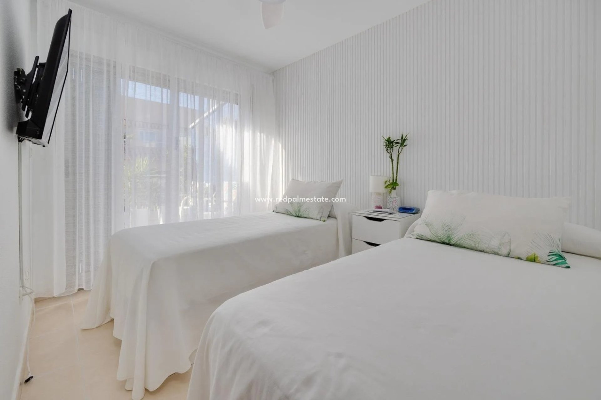 Resale - Apartment -
Torrevieja
