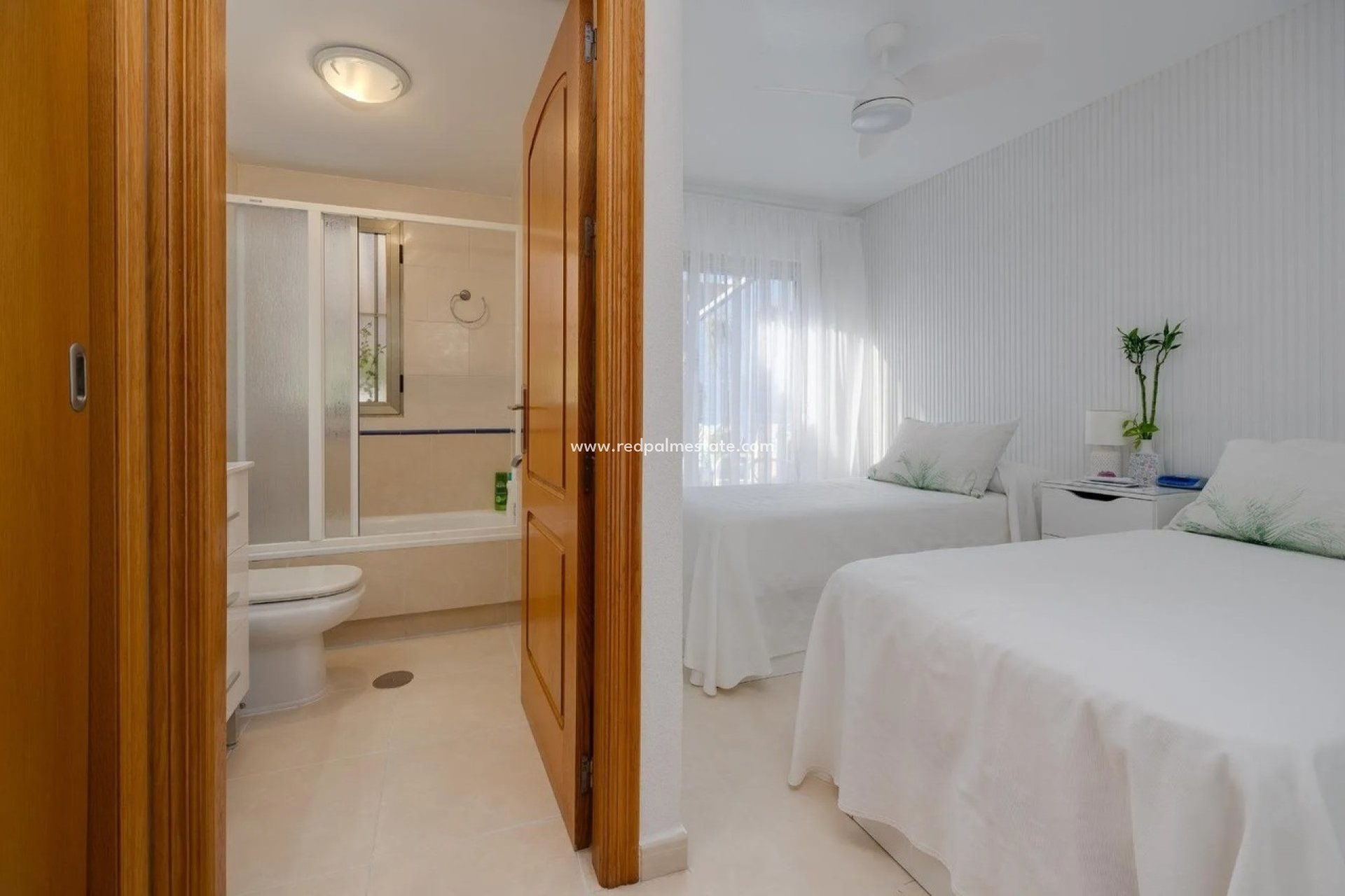 Resale - Apartment -
Torrevieja