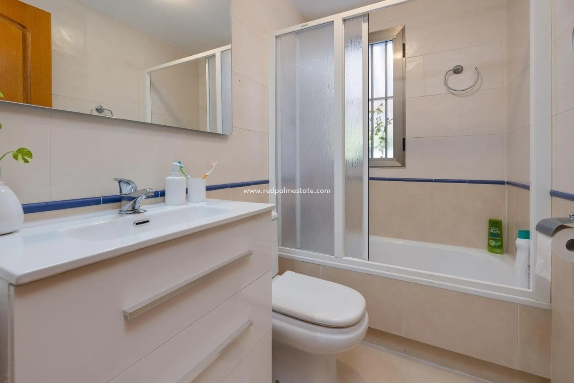 Resale - Apartment -
Torrevieja
