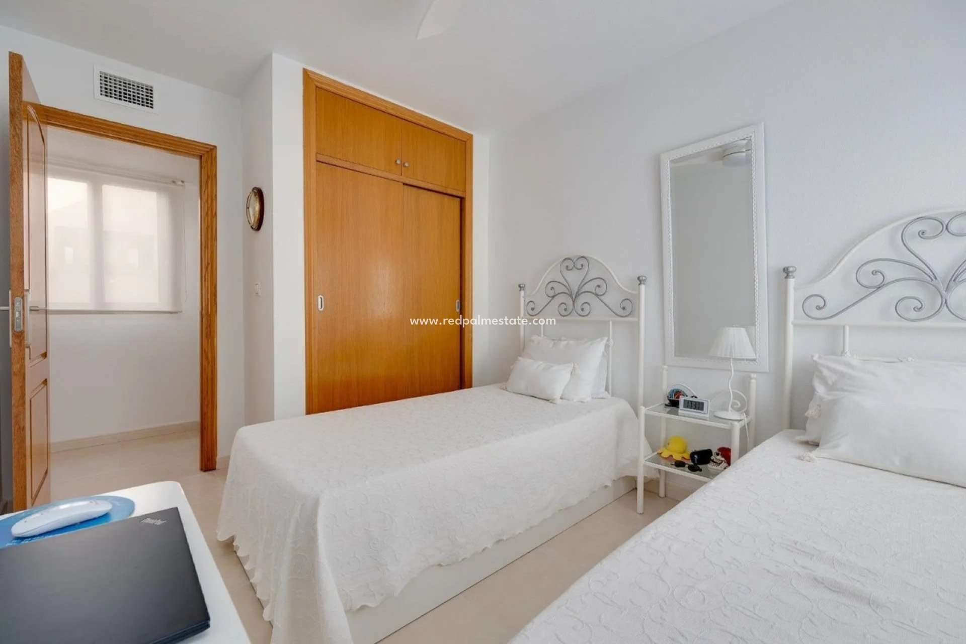 Resale - Apartment -
Torrevieja
