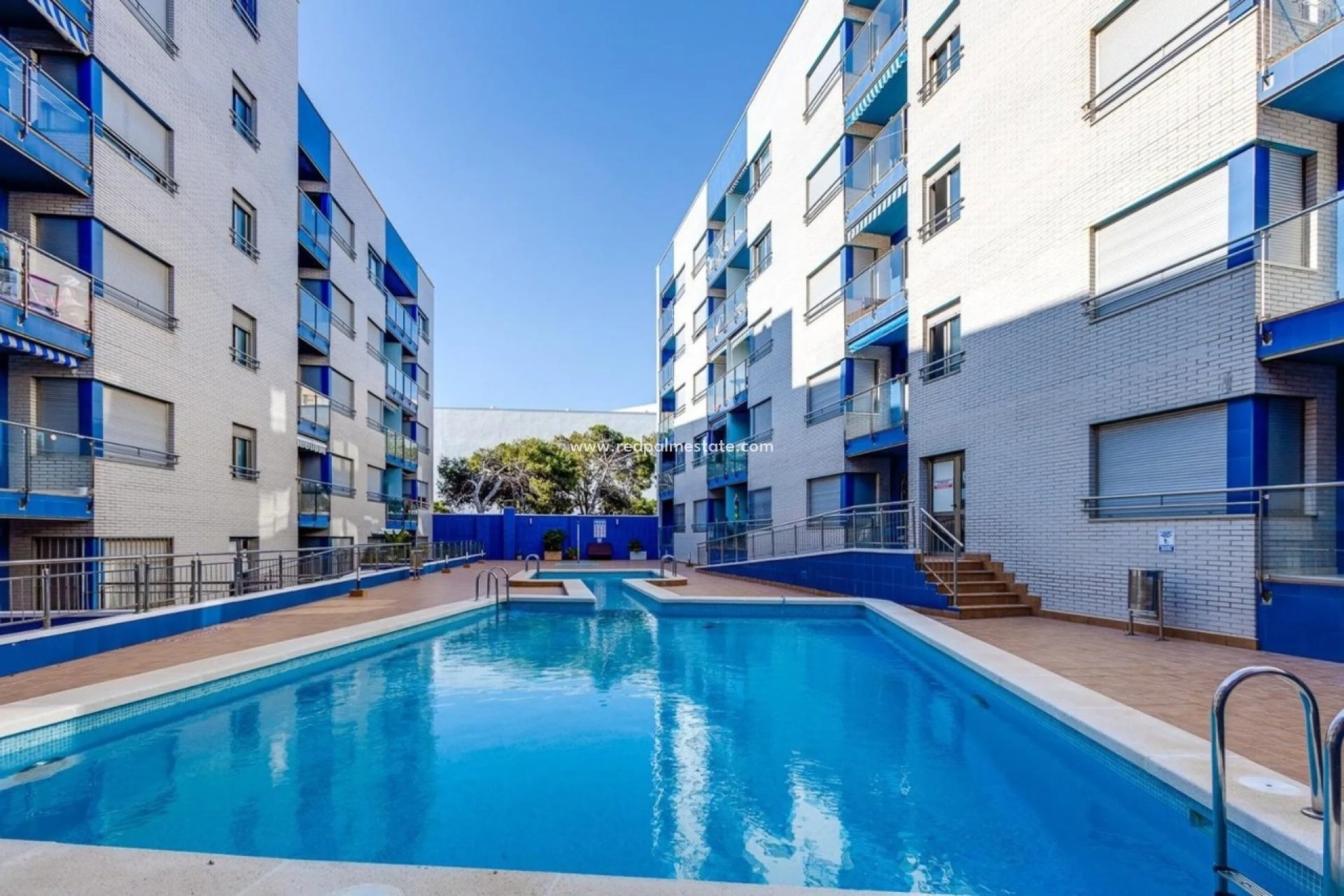 Resale - Apartment -
Torrevieja