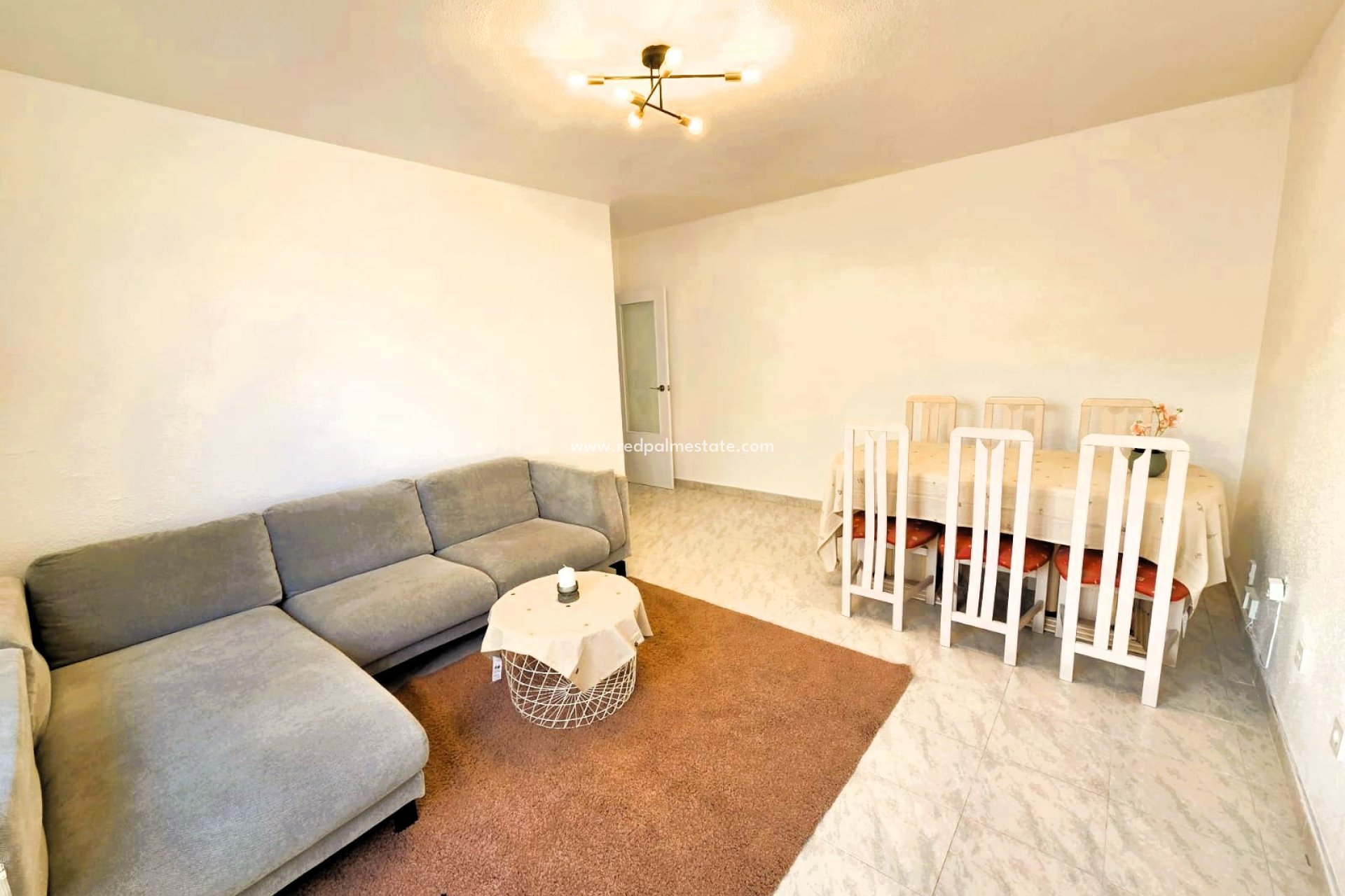Resale - Apartment -
Torrevieja