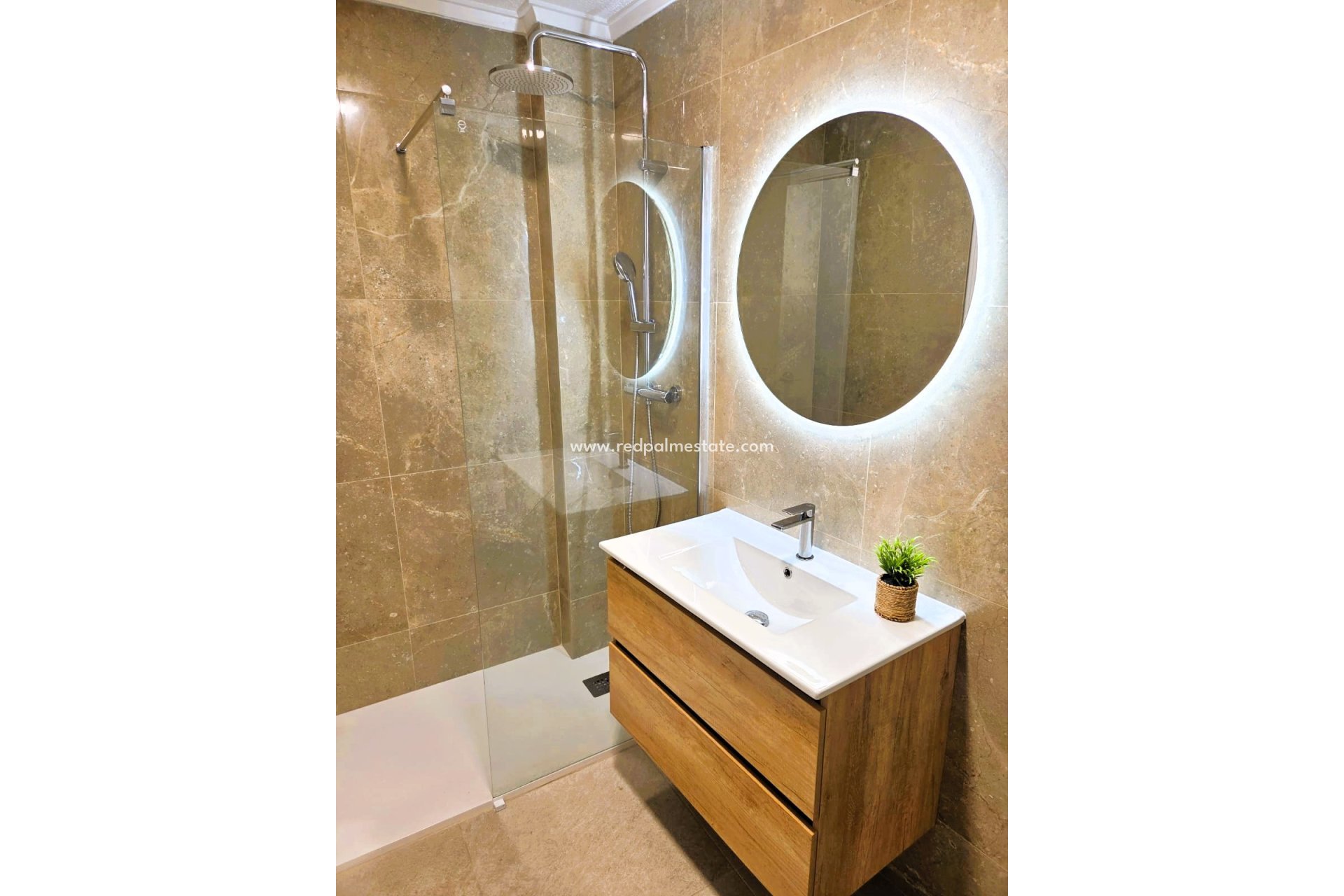 Resale - Apartment -
Torrevieja