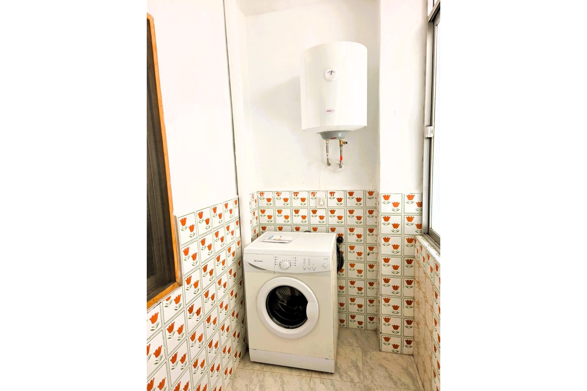 Resale - Apartment -
Torrevieja