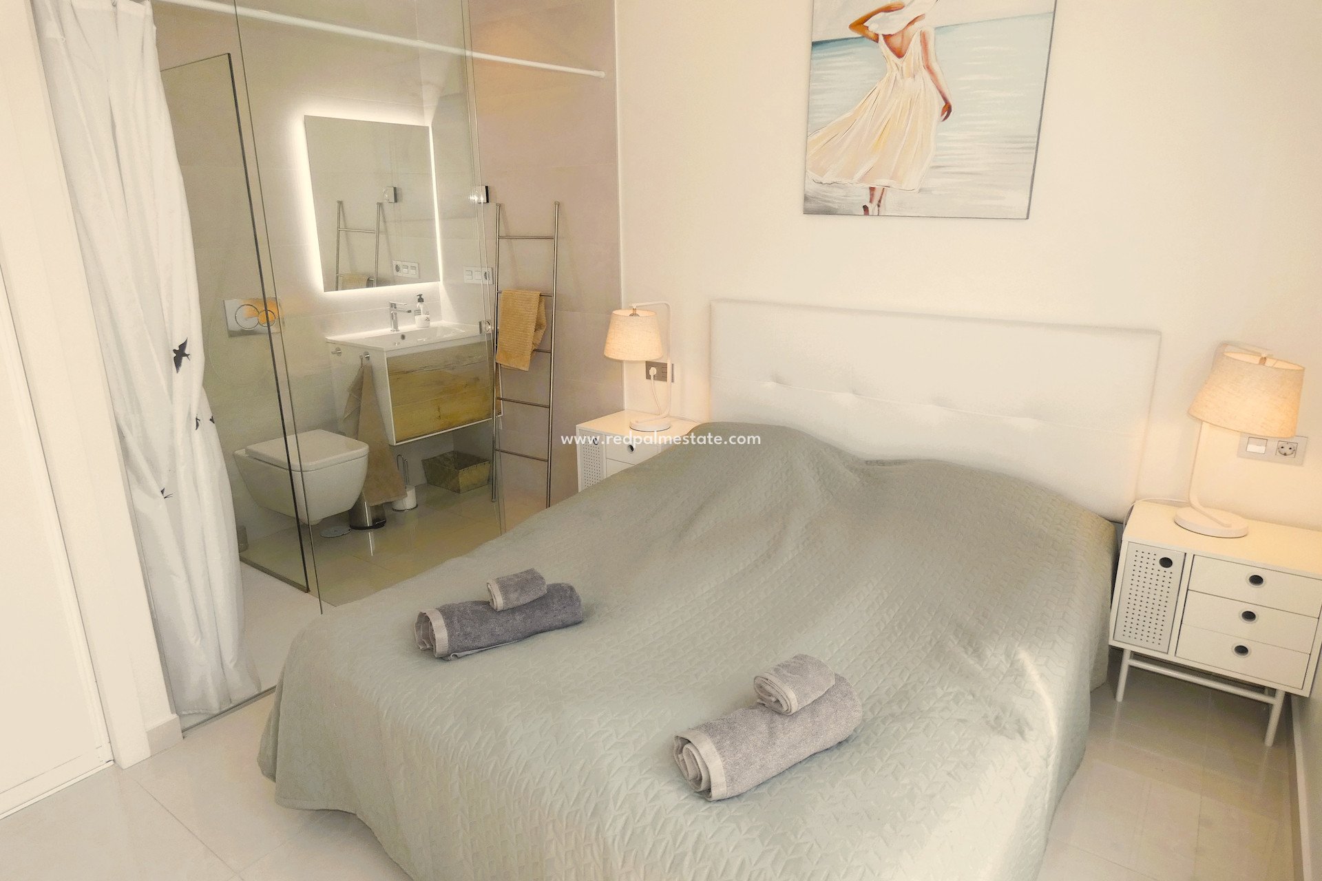Resale - Apartment -
Torrevieja