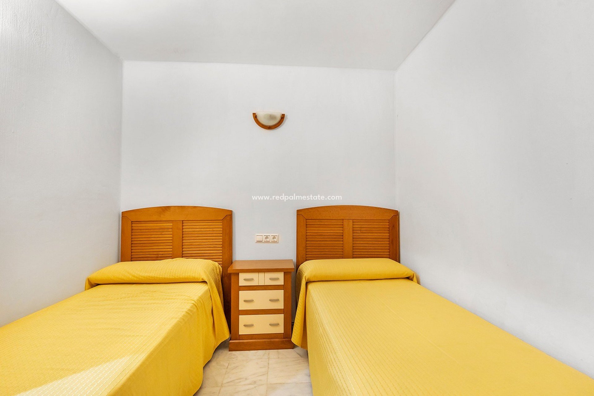 Resale - Apartment -
Torrevieja