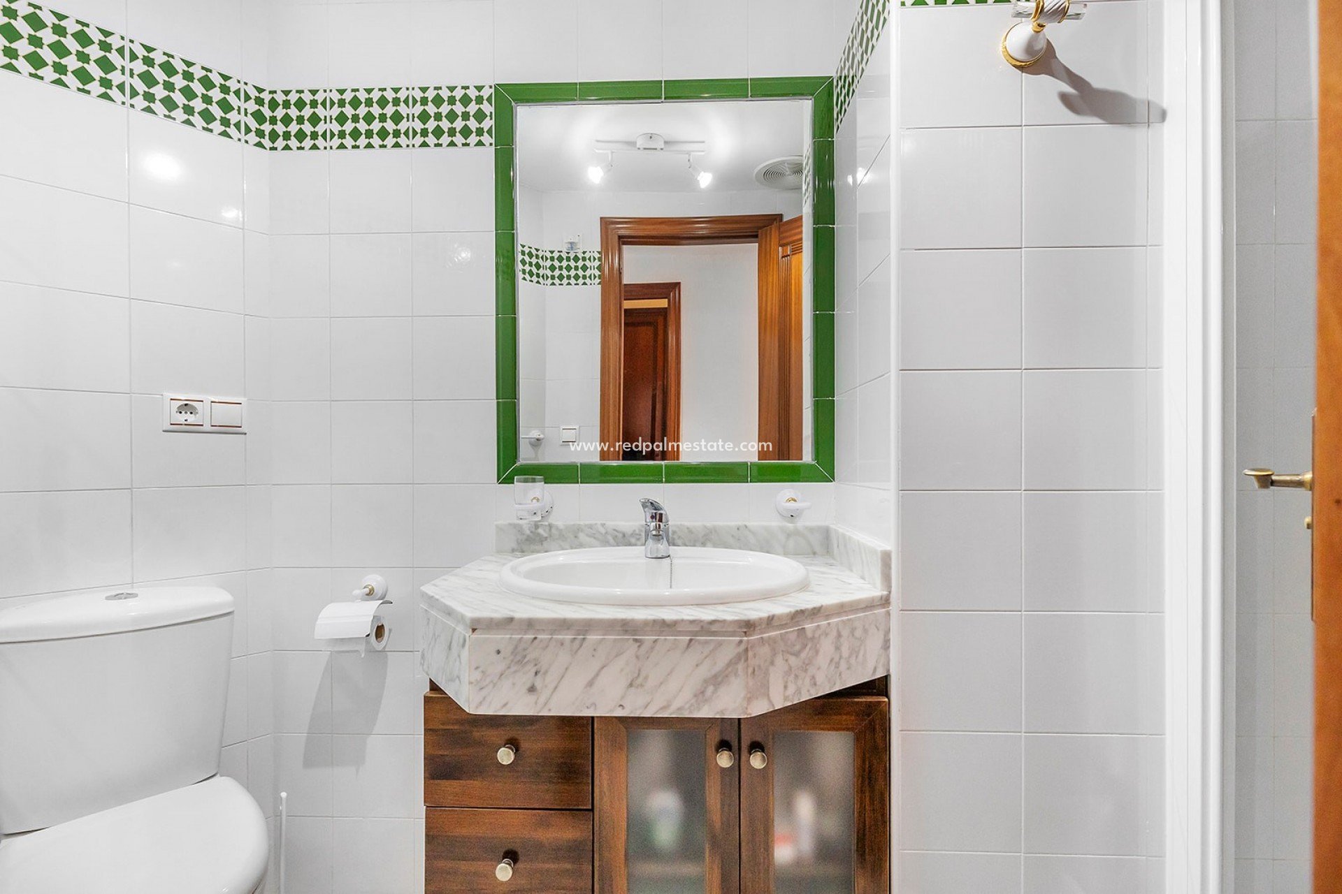 Resale - Apartment -
Torrevieja