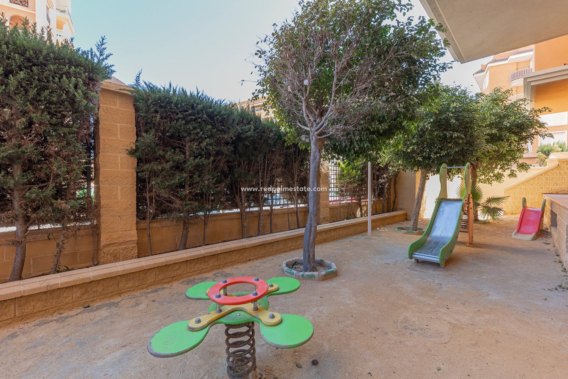 Resale - Apartment -
Torrevieja