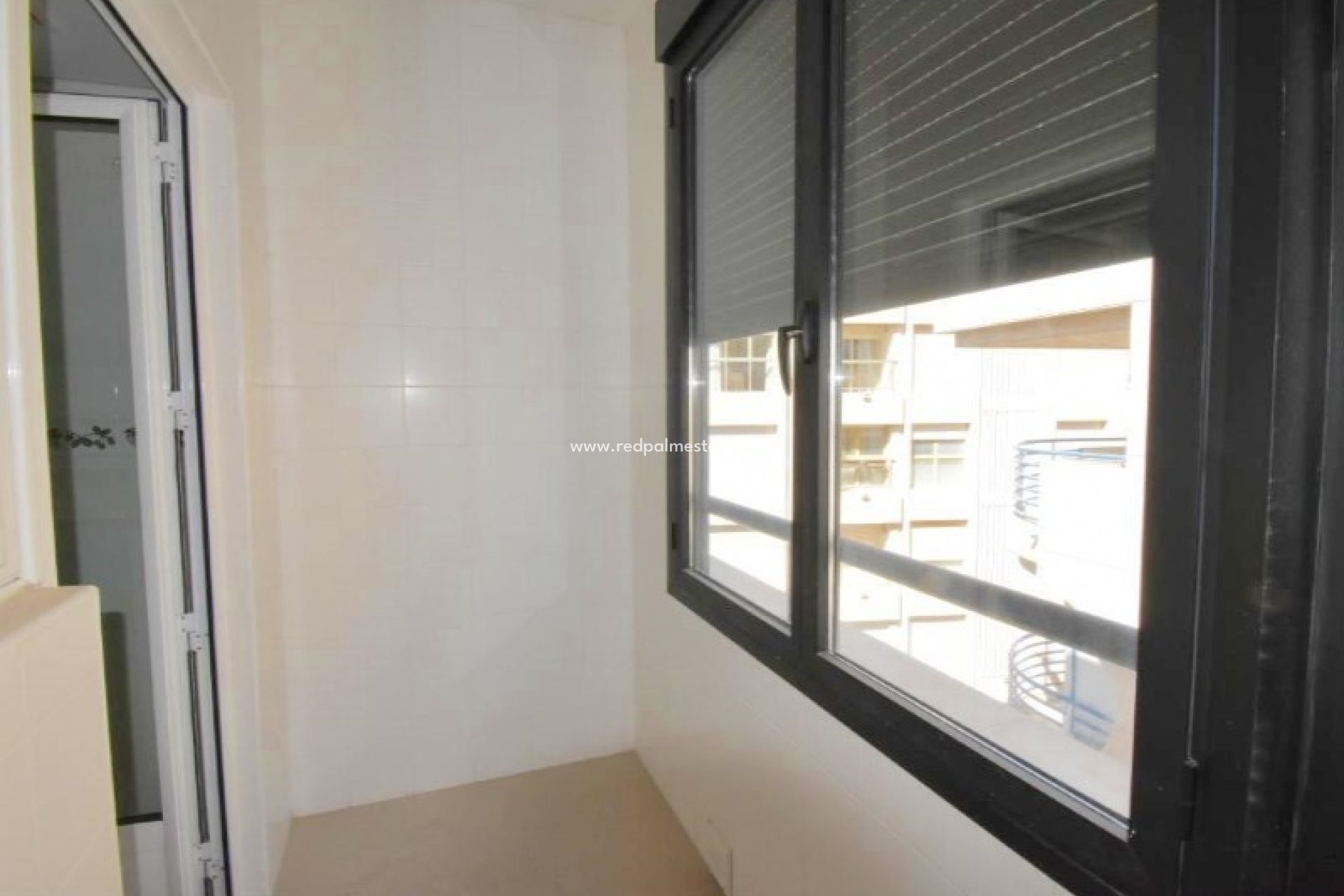 Resale - Apartment -
Torrevieja