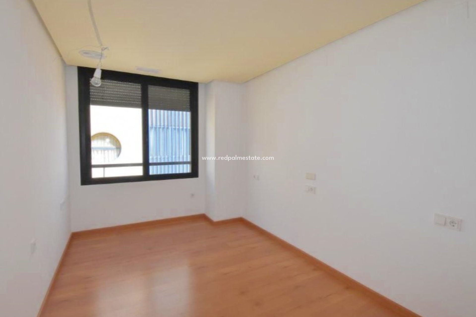 Resale - Apartment -
Torrevieja