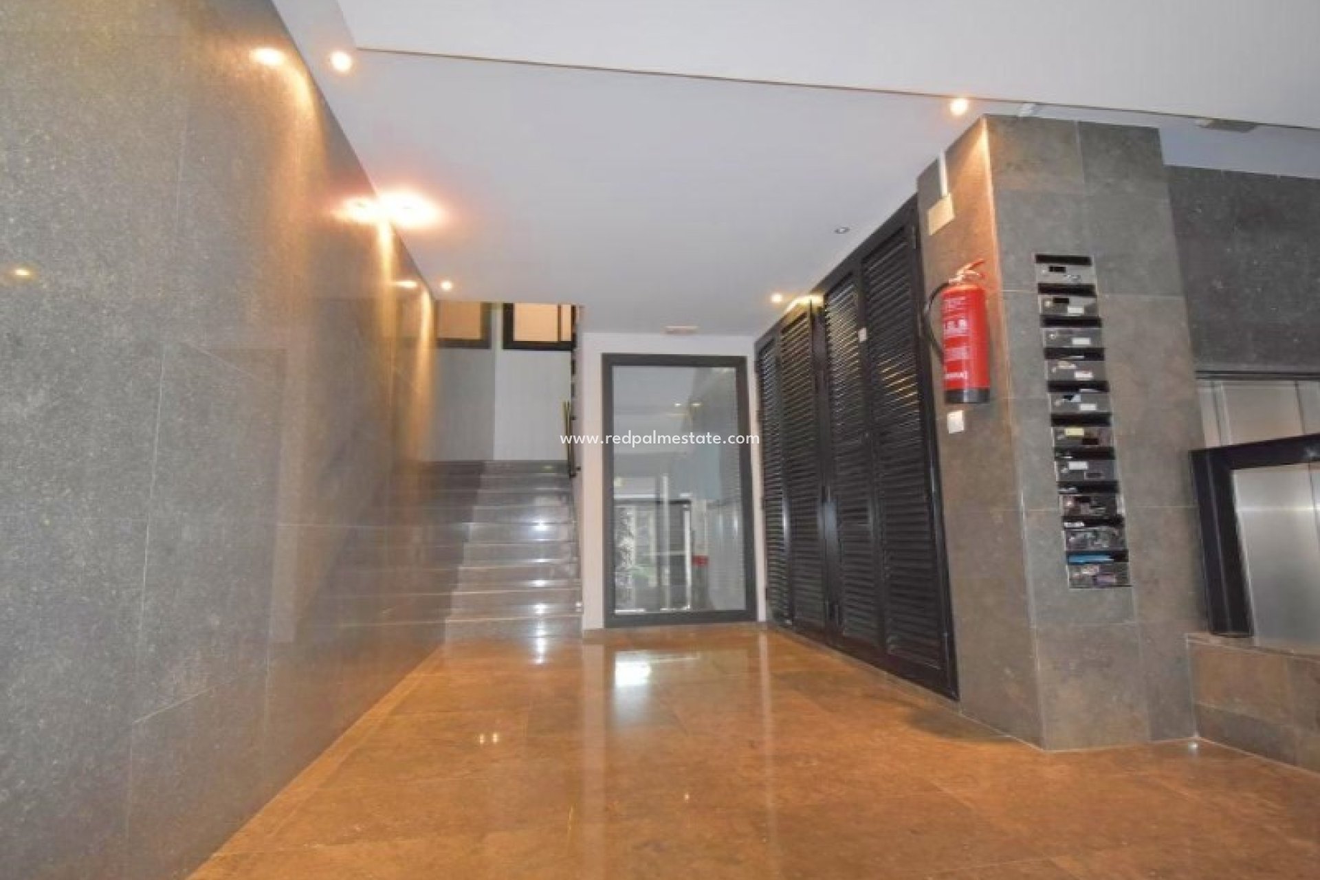 Resale - Apartment -
Torrevieja