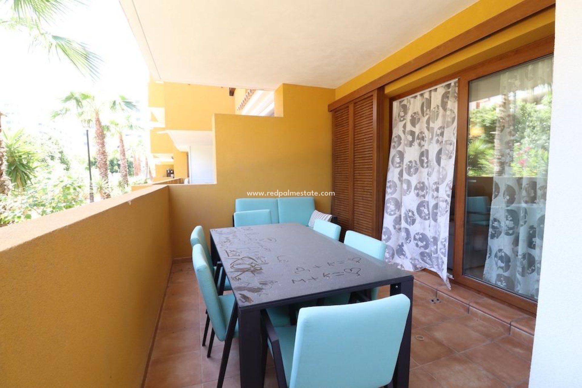 Resale - Apartment -
Torrevieja