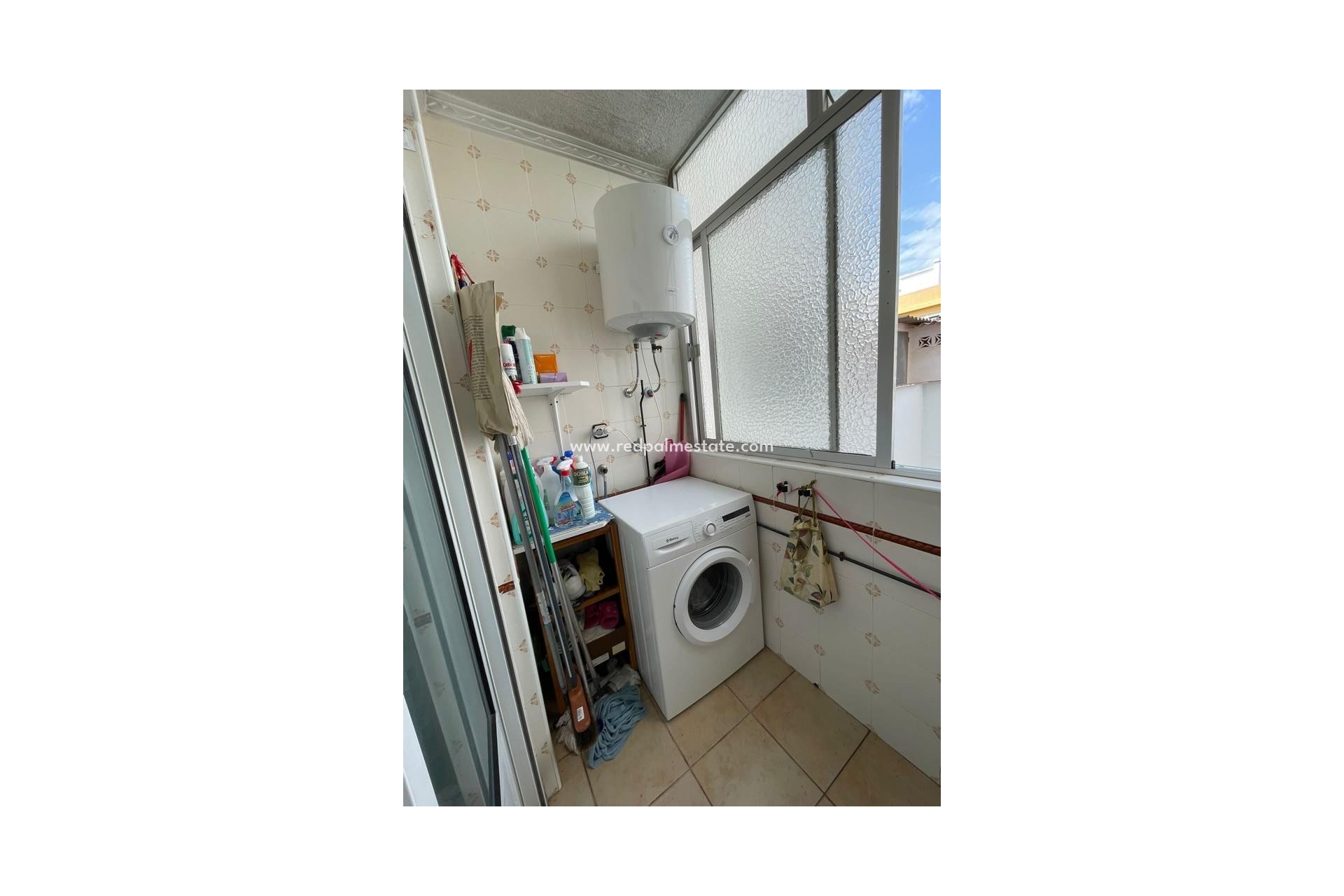 Resale - Apartment -
Torrevieja