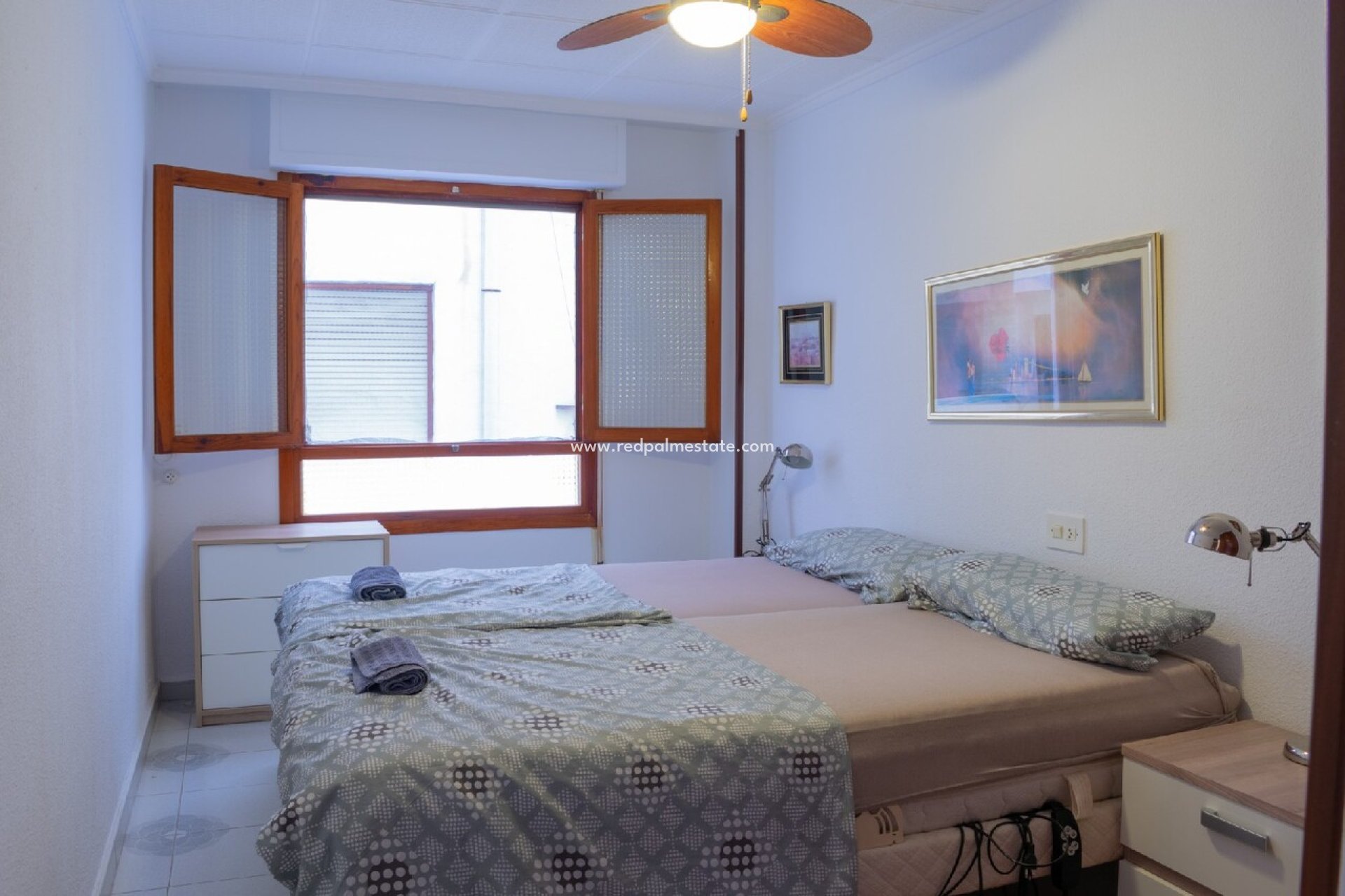 Resale - Apartment -
Torrevieja