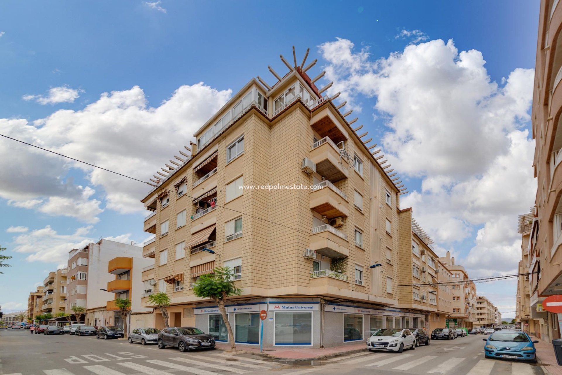 Resale - Apartment -
Torrevieja