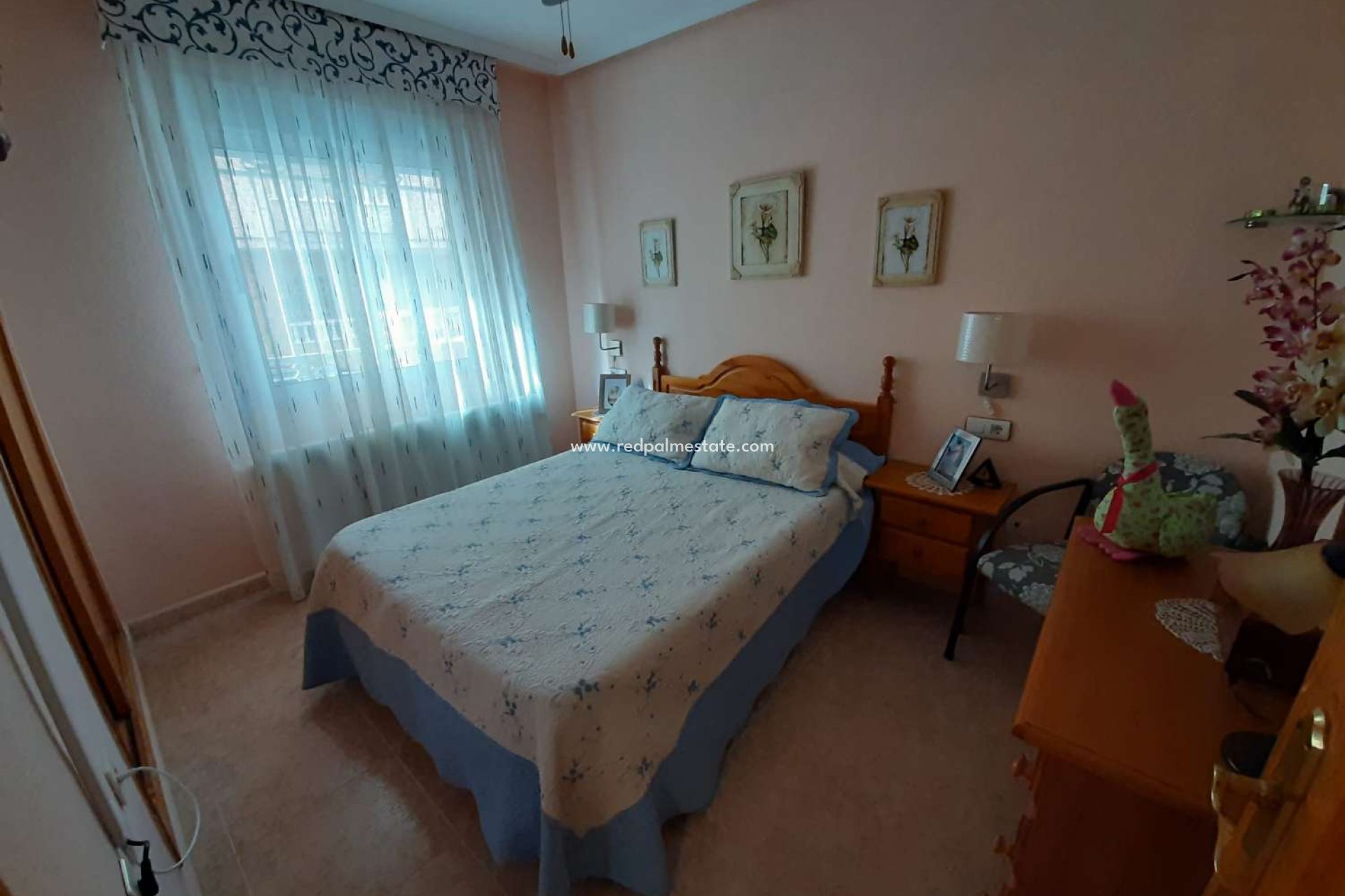 Resale - Apartment -
Torrevieja