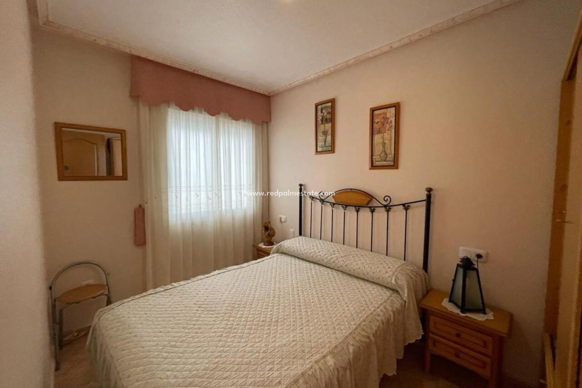 Resale - Apartment -
Torrevieja