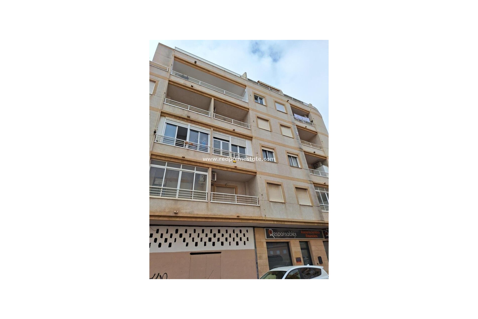 Resale - Apartment -
Torrevieja