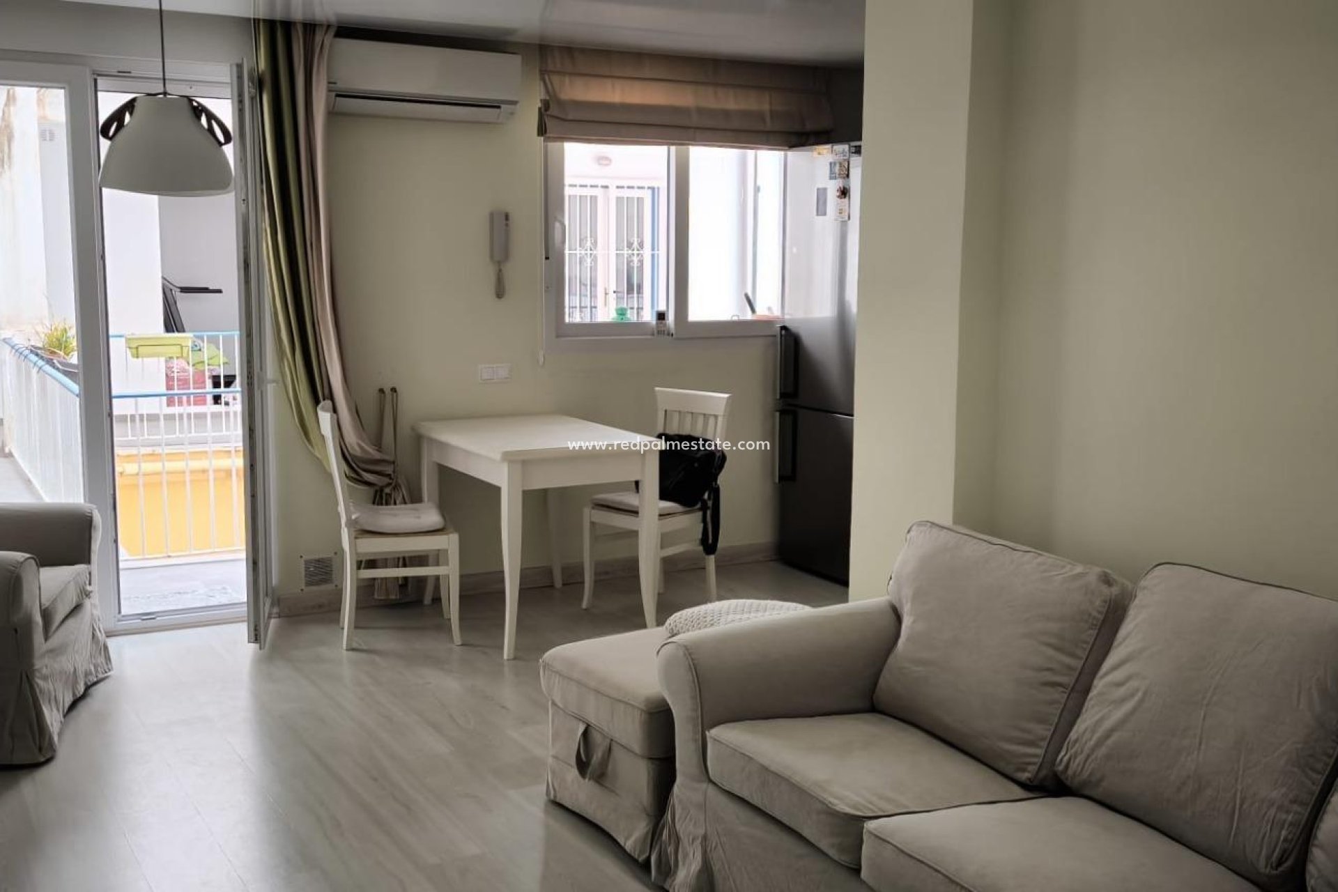 Resale - Apartment -
Torrevieja