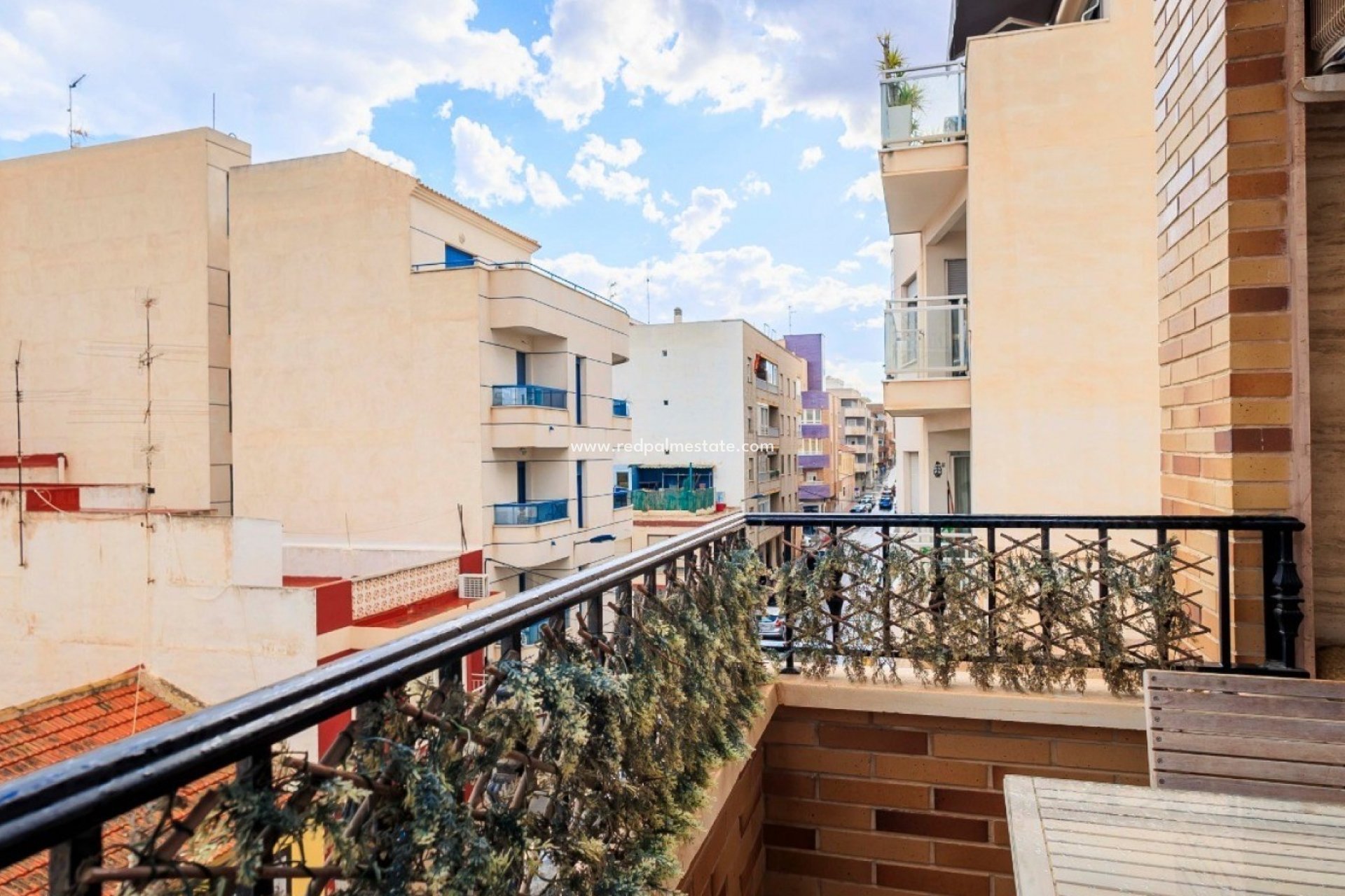 Resale - Apartment -
Torrevieja